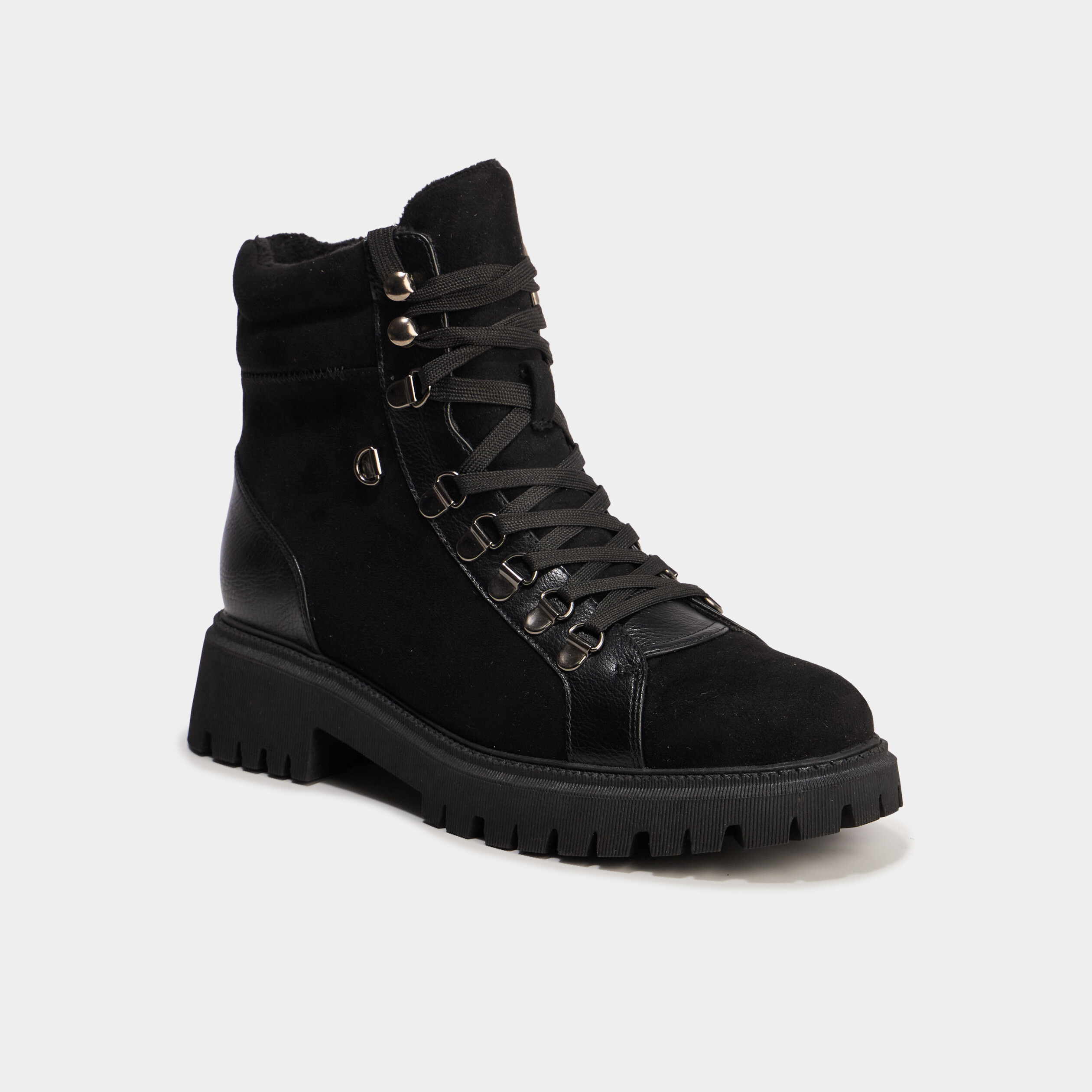 Boots crant&eacute;es &agrave; lacets noir femme