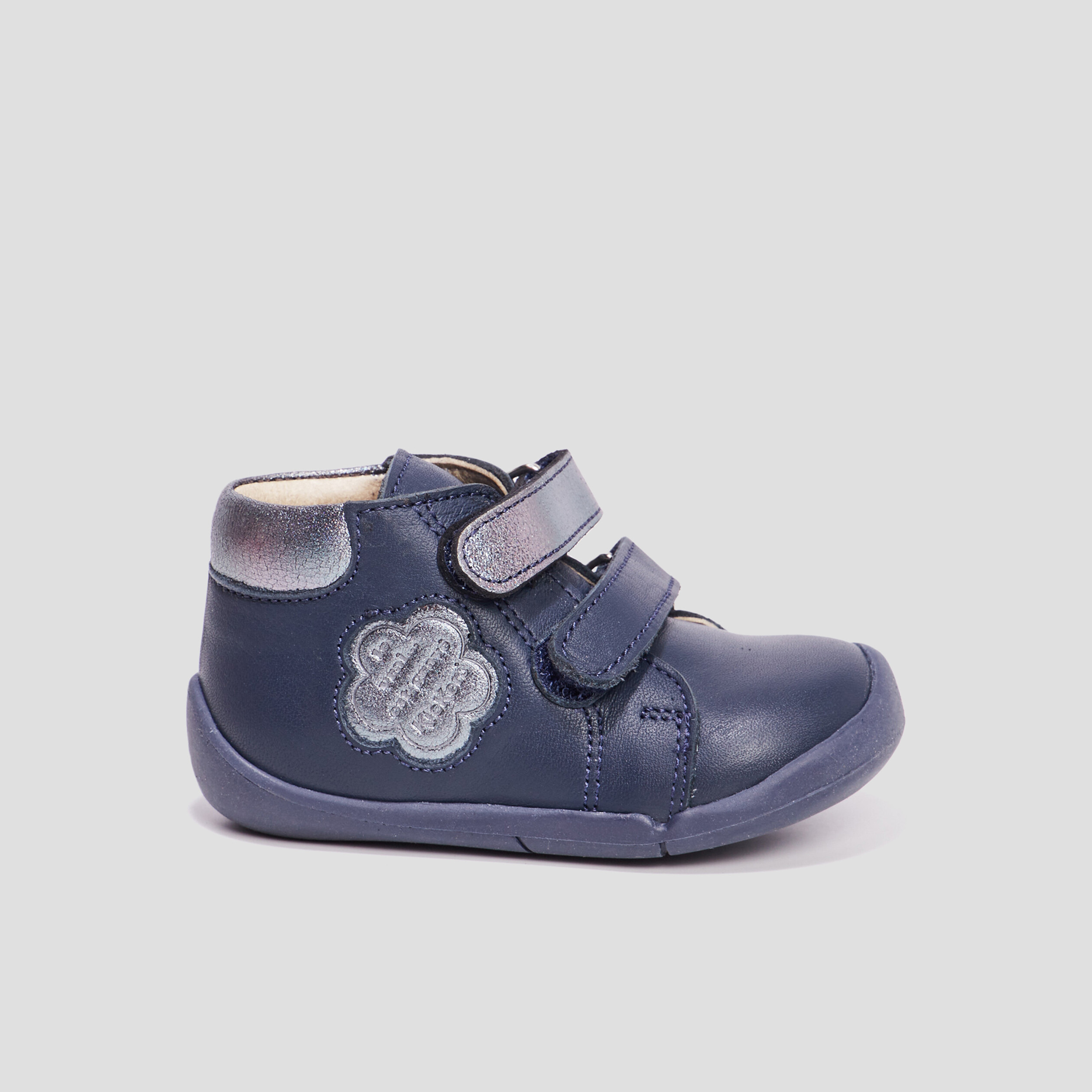 bottillons en cuir wakalla bleu marine bebef Bottillons en cuir Wakalla bleu marine bébé fille