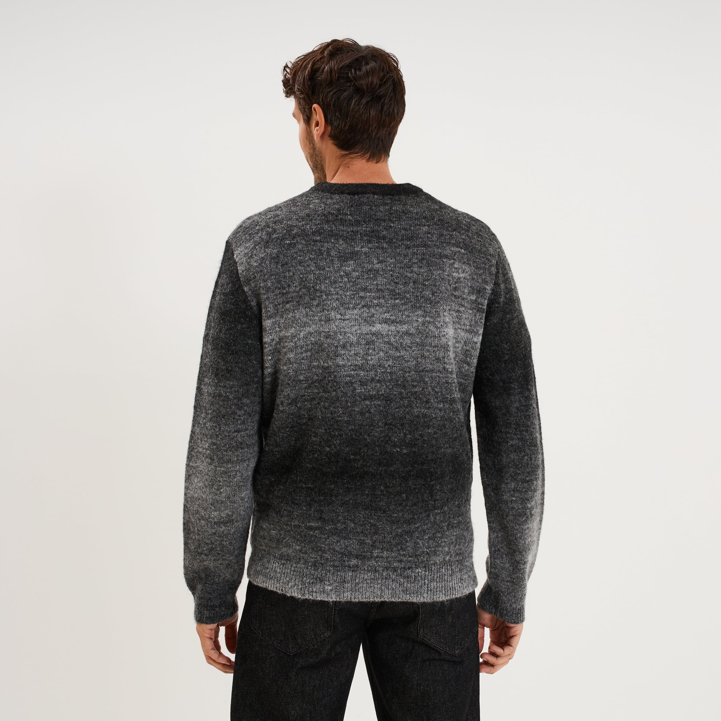 Pull droit col rond manches longues gris fonc&eacute; homme