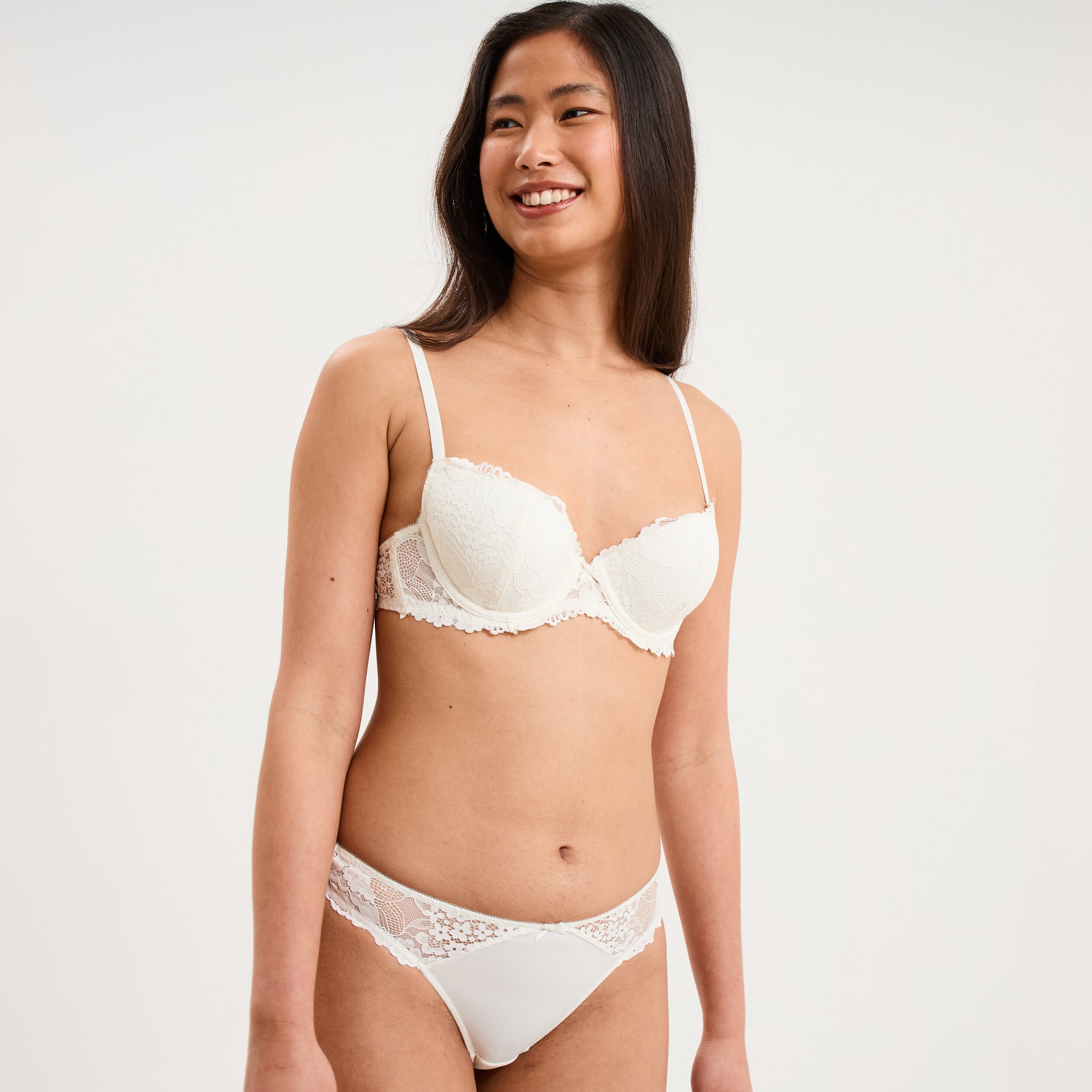 Soutien-gorge corbeille en dentelle blanc femme