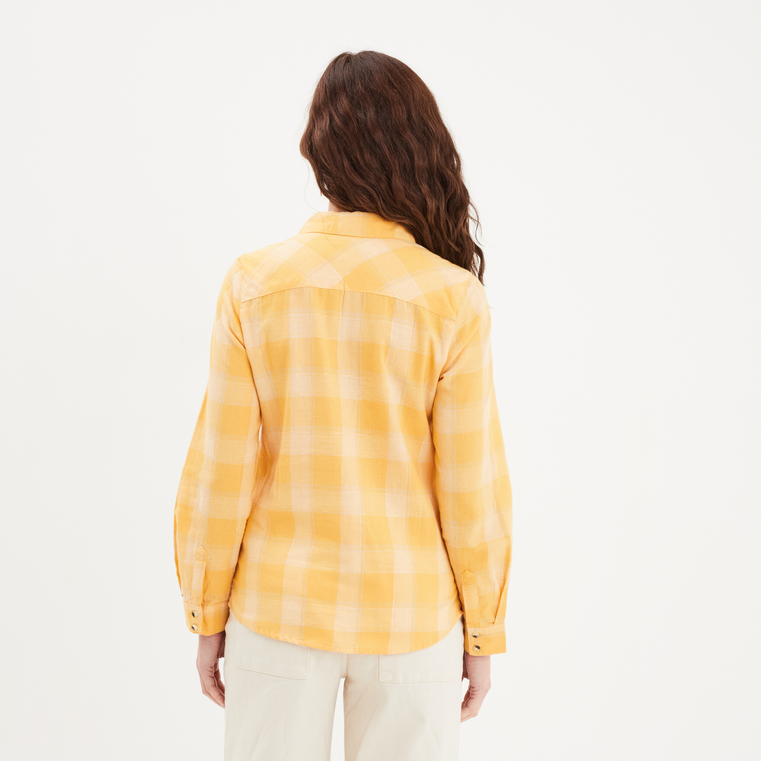 Chemise manches retroussables poches jaune moutarde femme