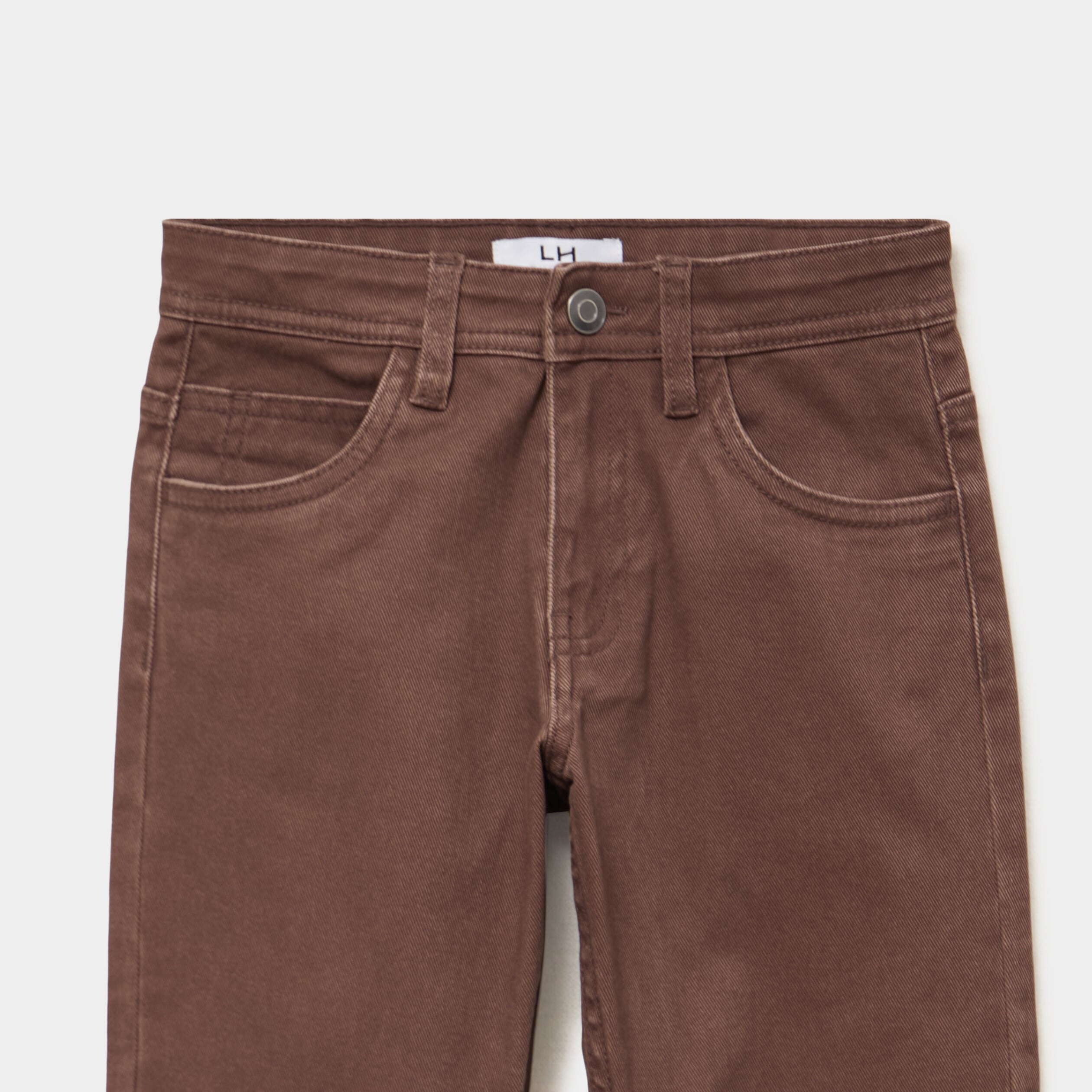 Pantalon regular coton majoritaire marron fonc&eacute; gar&ccedil;on
