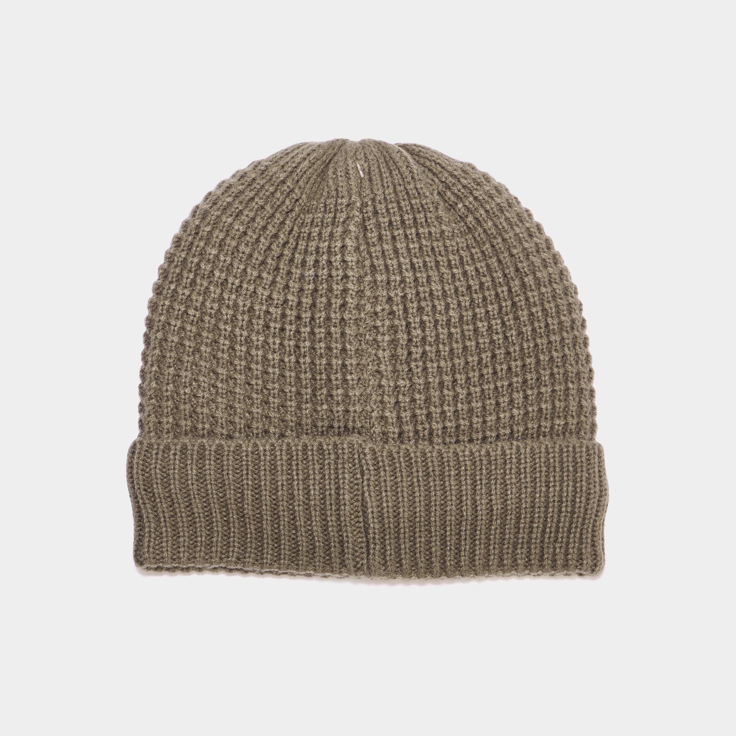 Bonnet tricot&eacute; vert kaki gar&ccedil;on