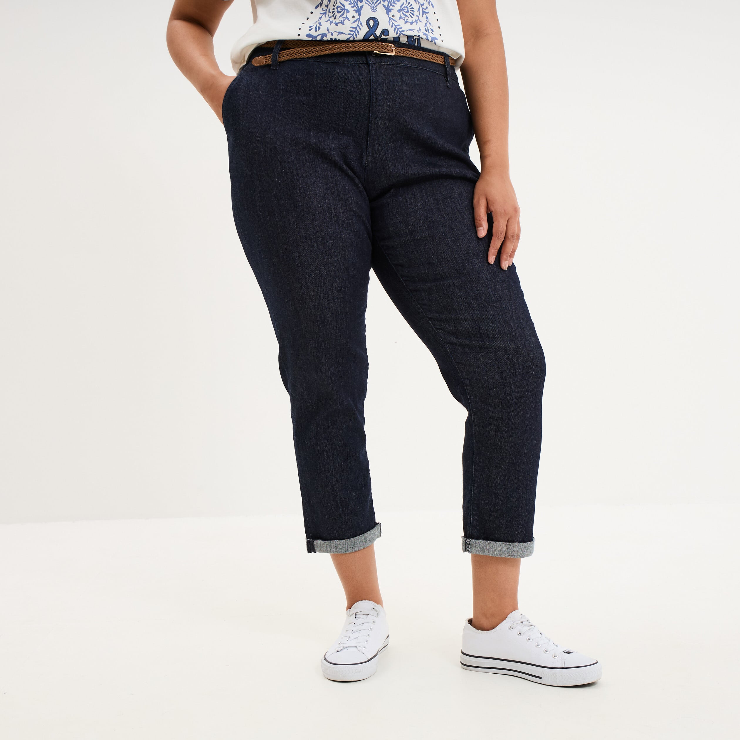 Jean chino cigarette avec ceinture denim brut femme grande taille