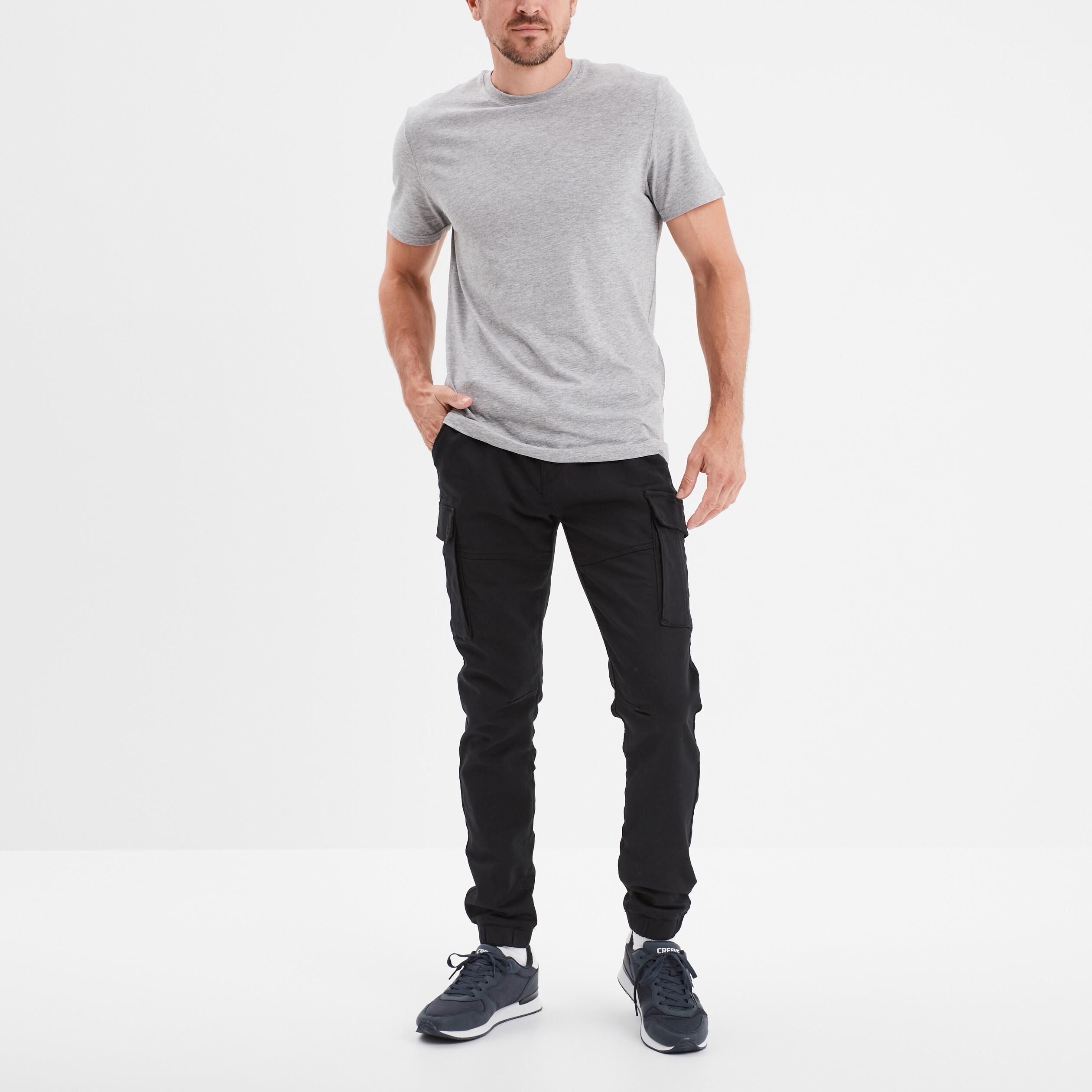Pantalon cargo slim stretch noir homme