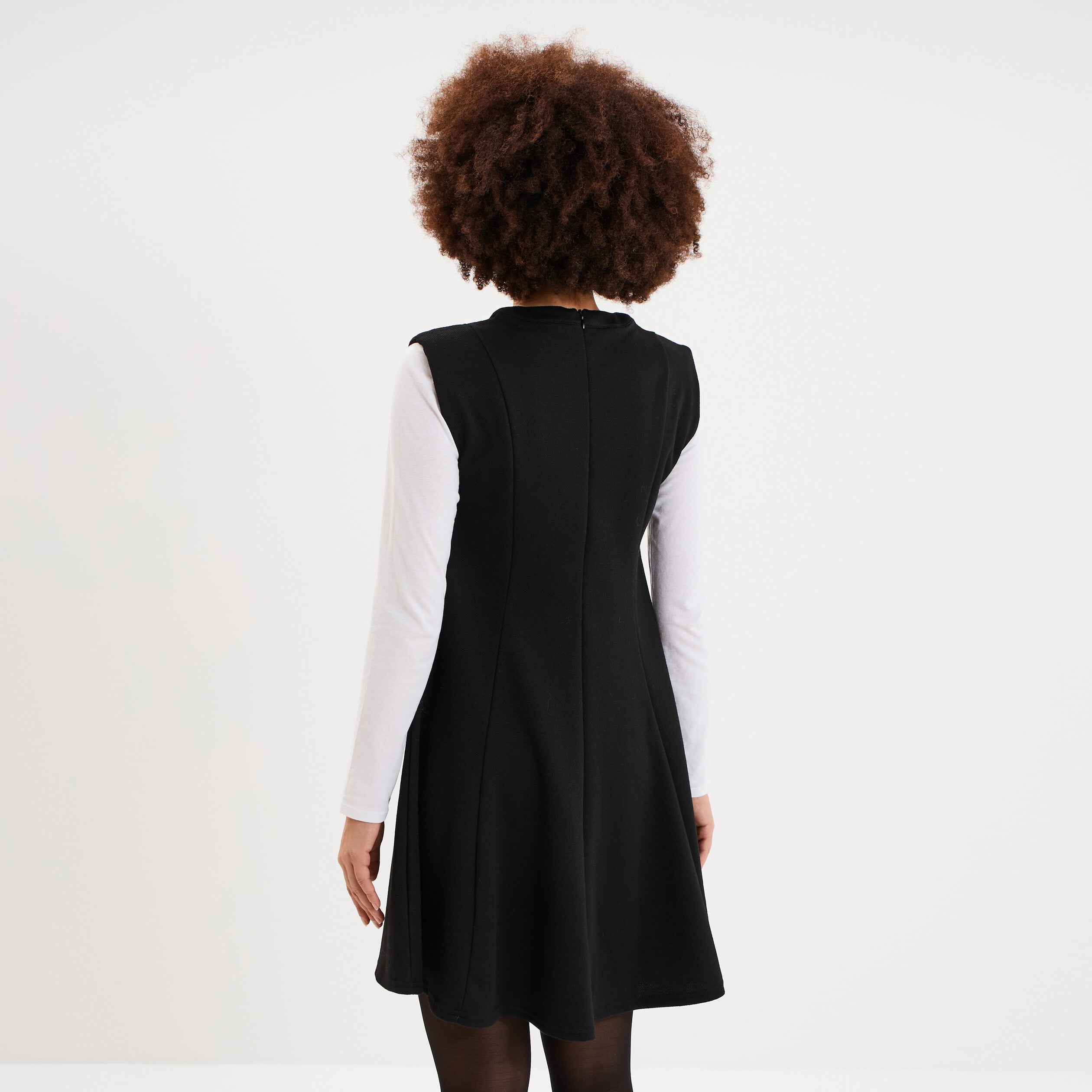 Robe maille sans manches corolle courte noir femme