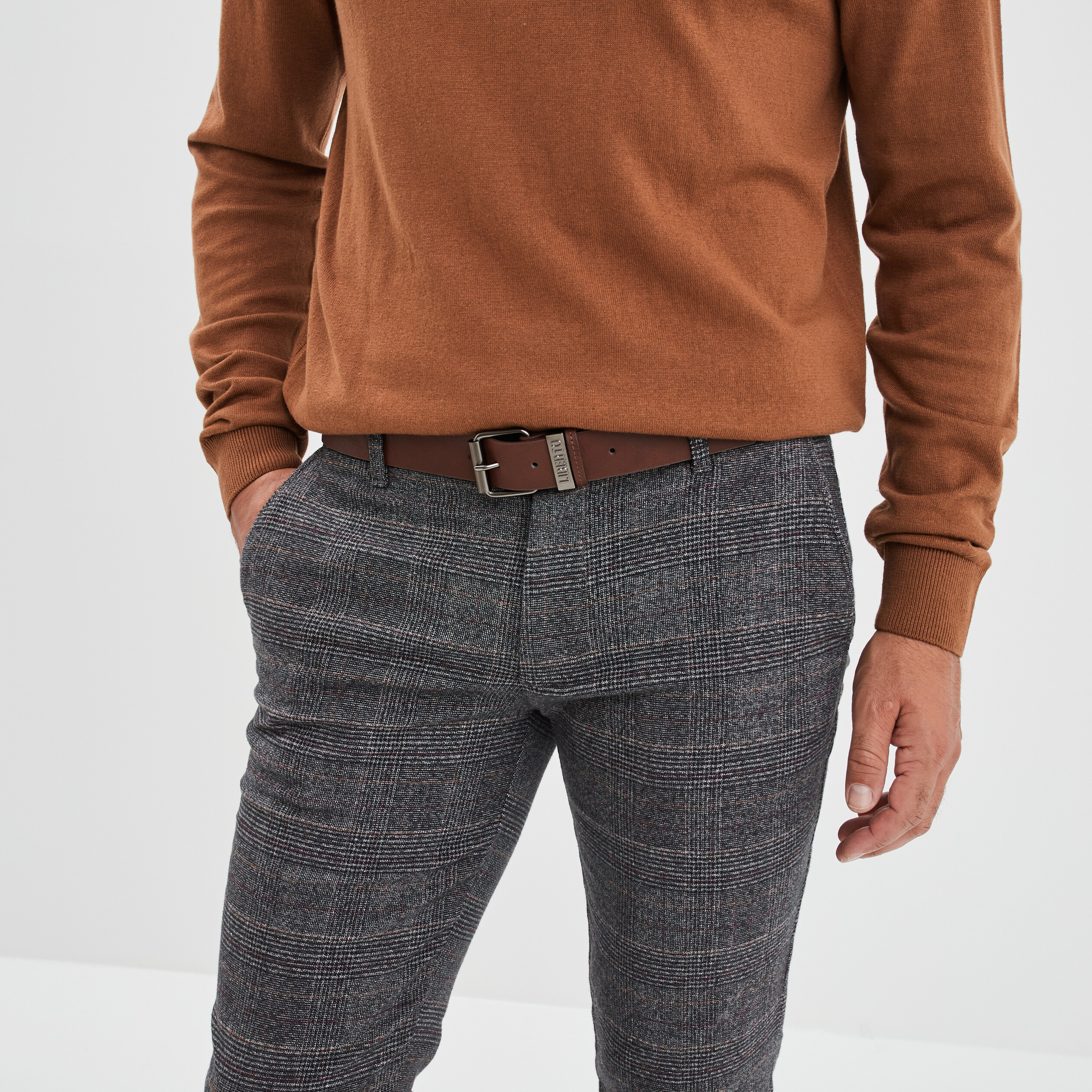 Ceinture avec boucle carr&eacute;e marron homme