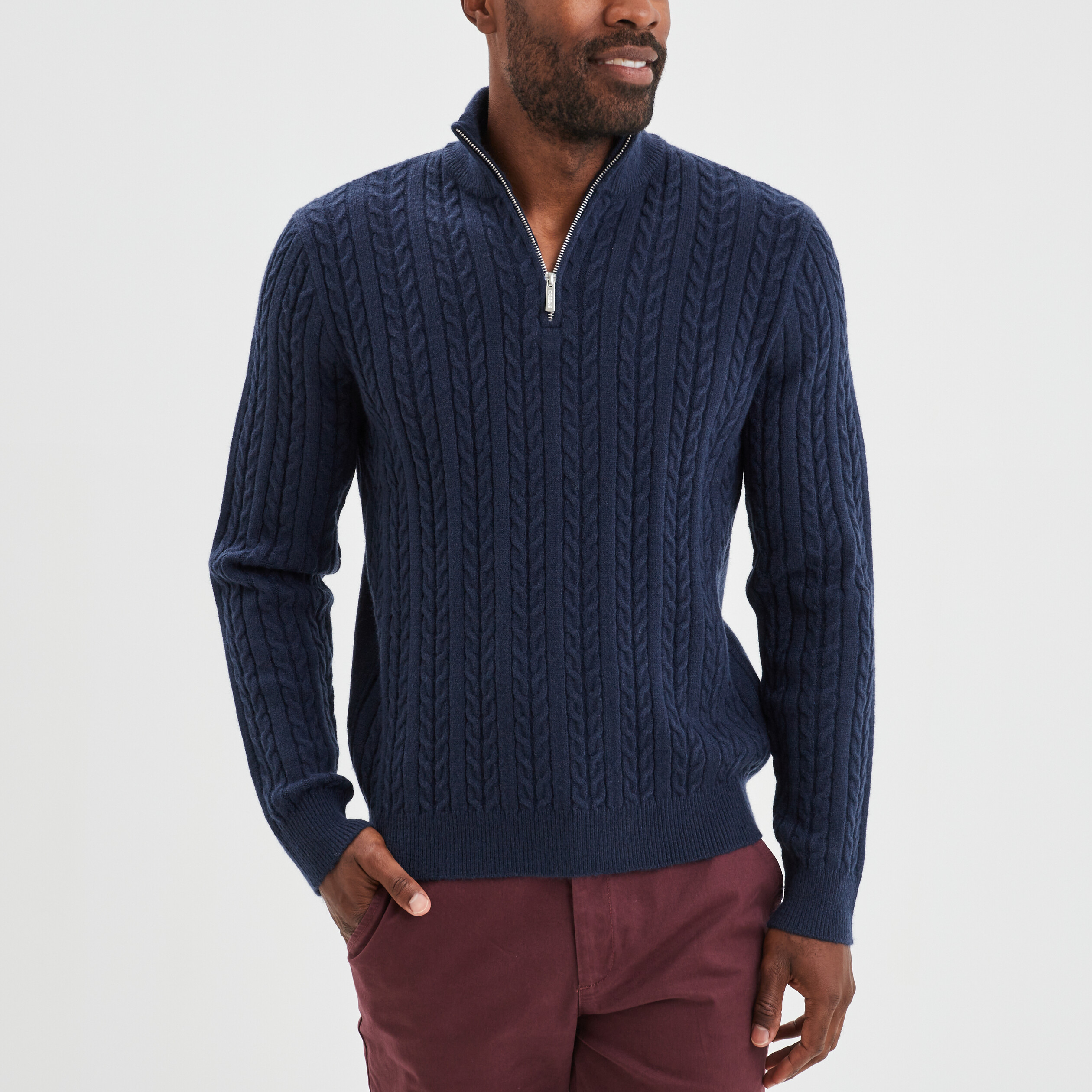 Pull camionneur à torsades bleu marine homme