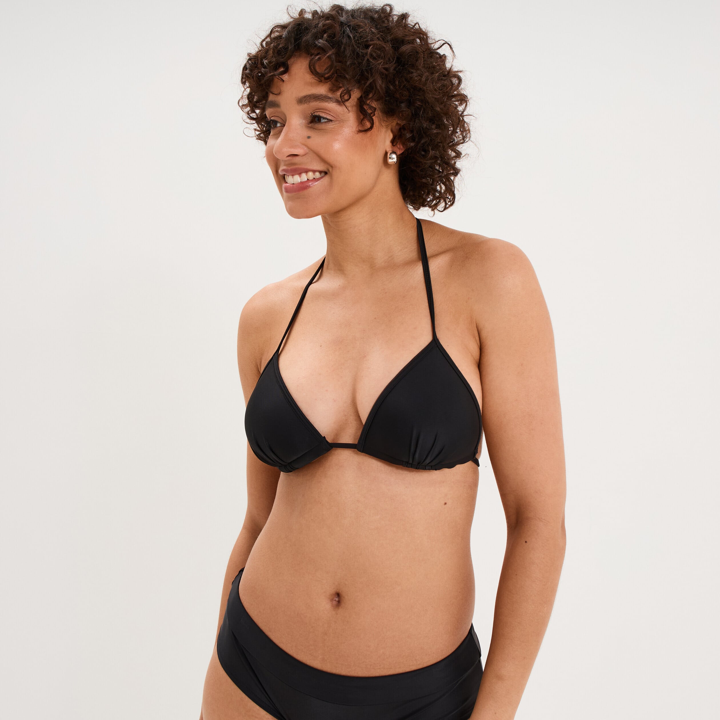 Haut de maillot de bain triangle coques noir femme