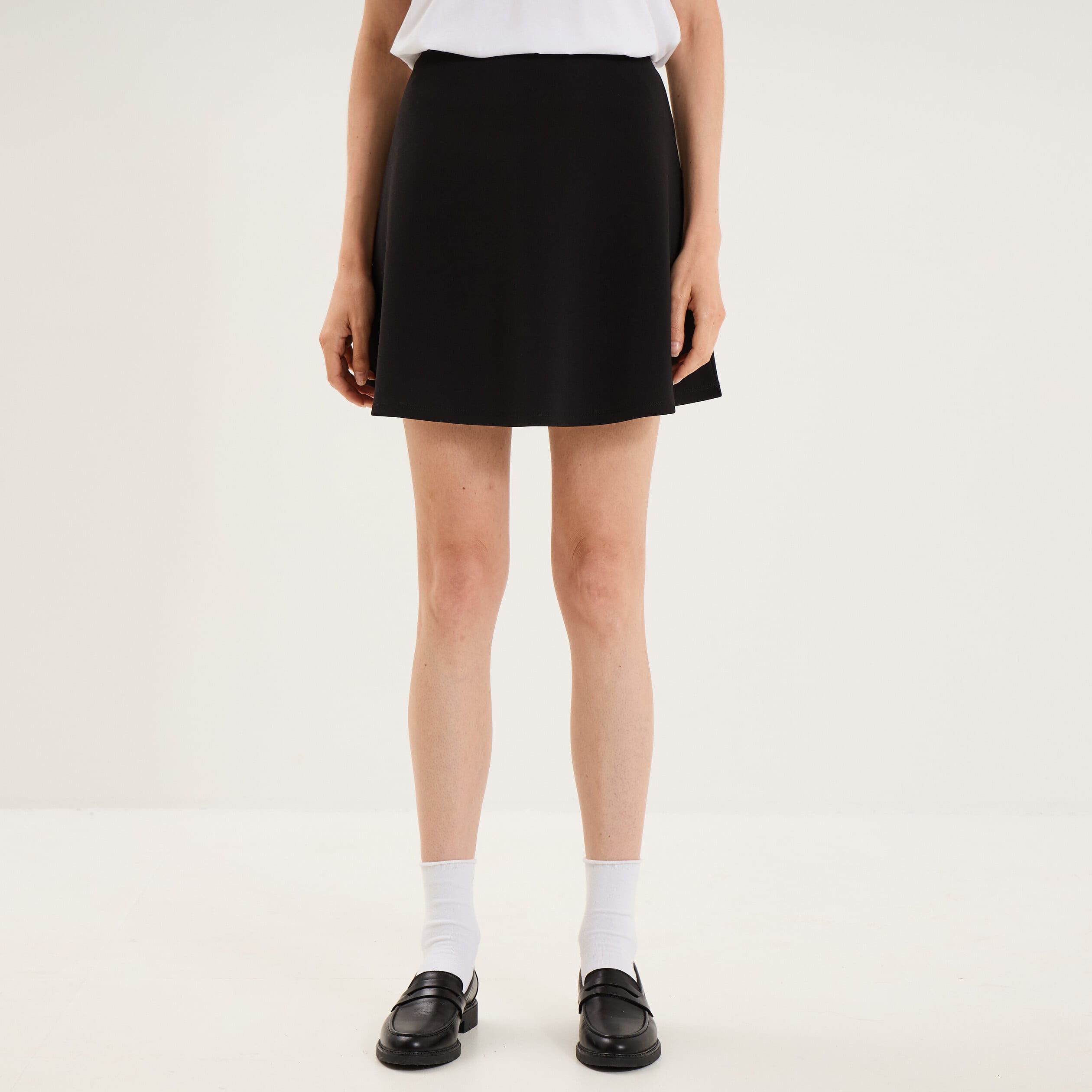 Jupe courte trap&egrave;ze taille &eacute;lastiqu&eacute;e noir femme