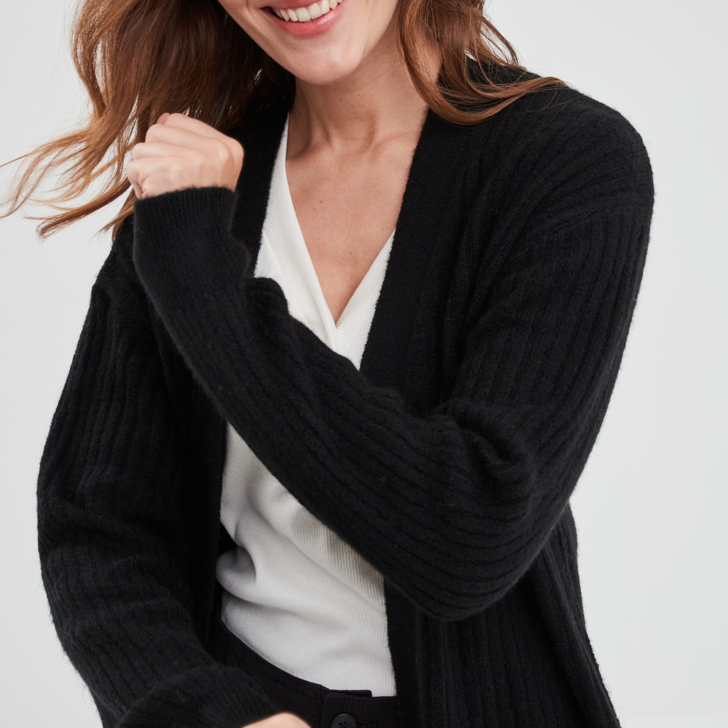 Gilet mi-long côtelé manches longues noir femme