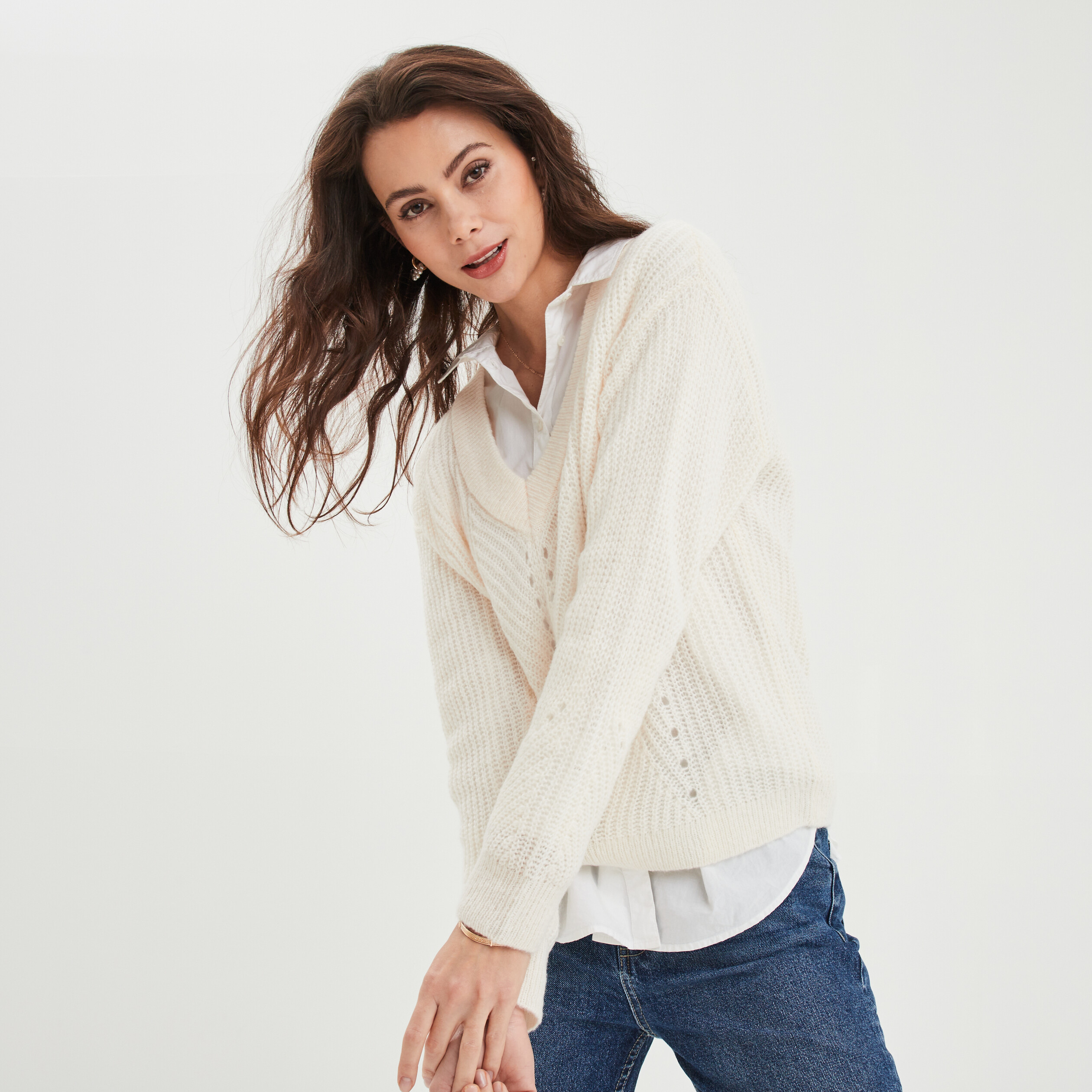 pull avec details ajoures beige femme Pull avec détails ajourés beige femme