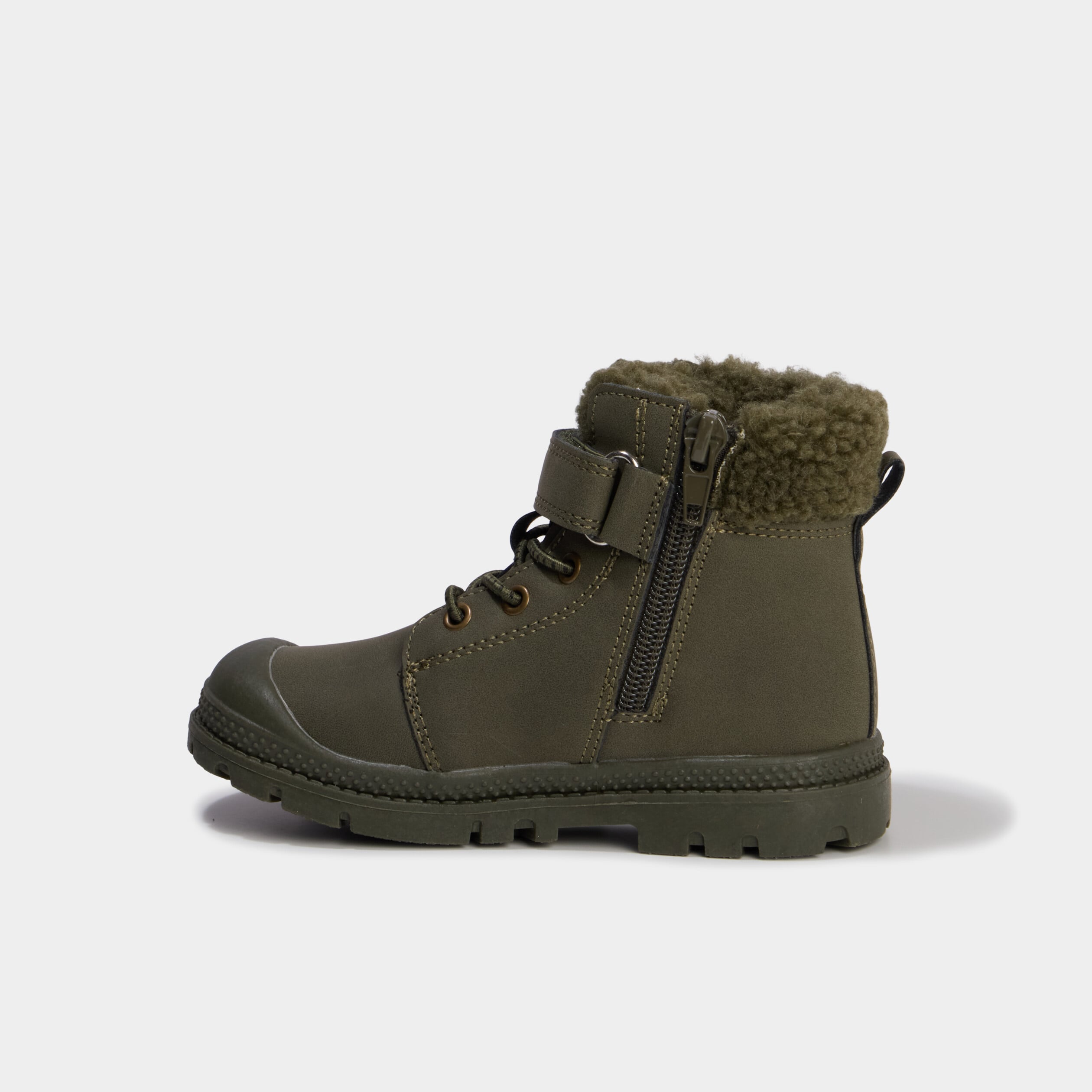 Boots crant&eacute;es doublure effet polaire vert kaki gar&ccedil;on