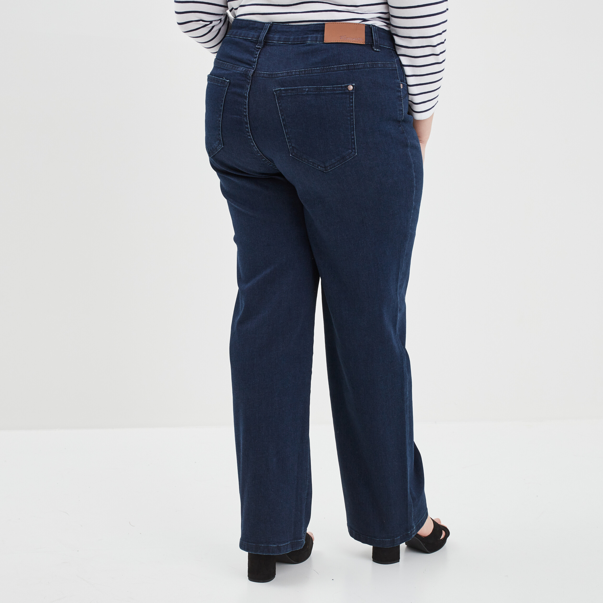 jeans flare taille haute 78eme 5 poches bleu femmegt Jeans flare taille haute 7/8ème 5 poches bleu femme grande taille