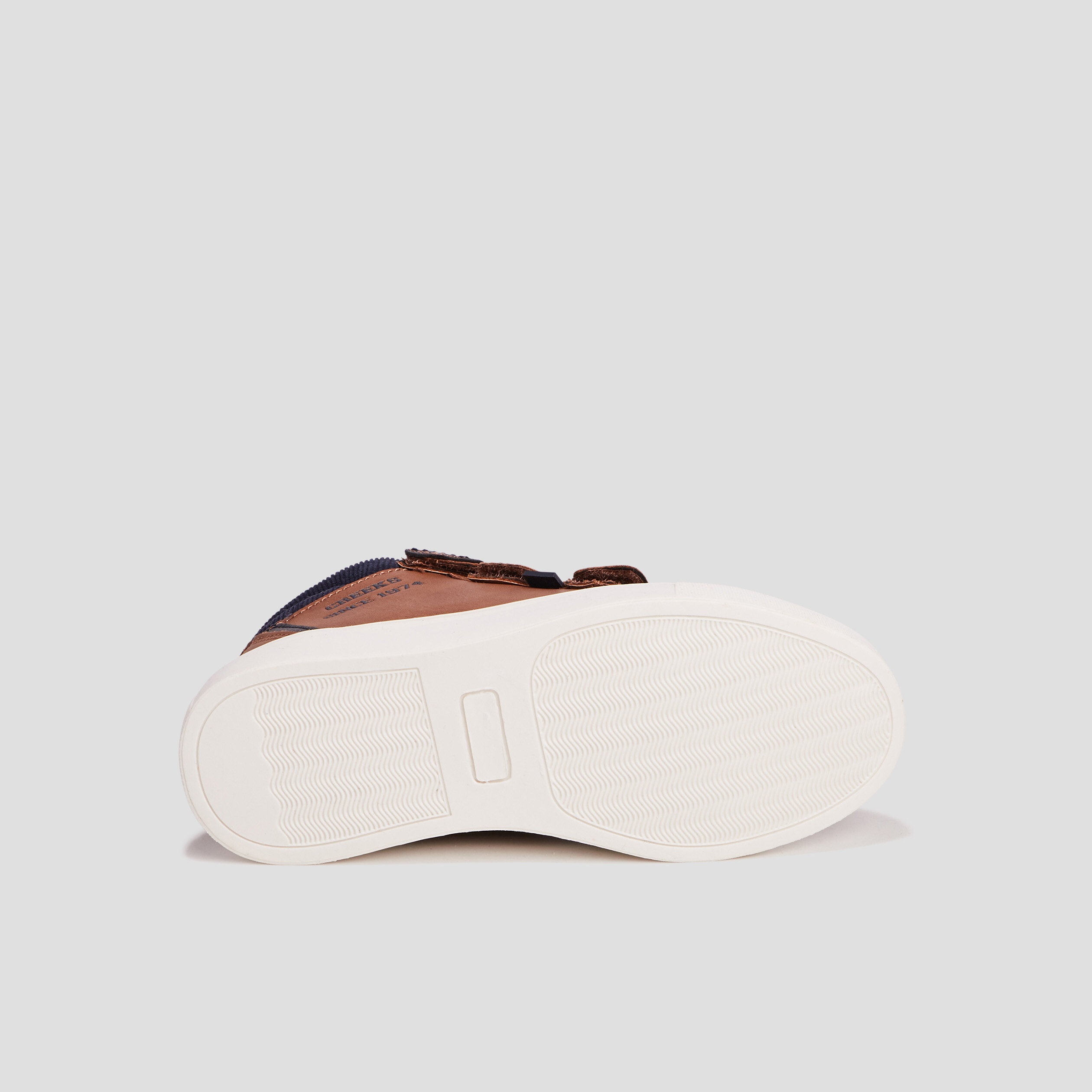 Baskets montantes &agrave; scratchs bout rond marron gar&ccedil;on