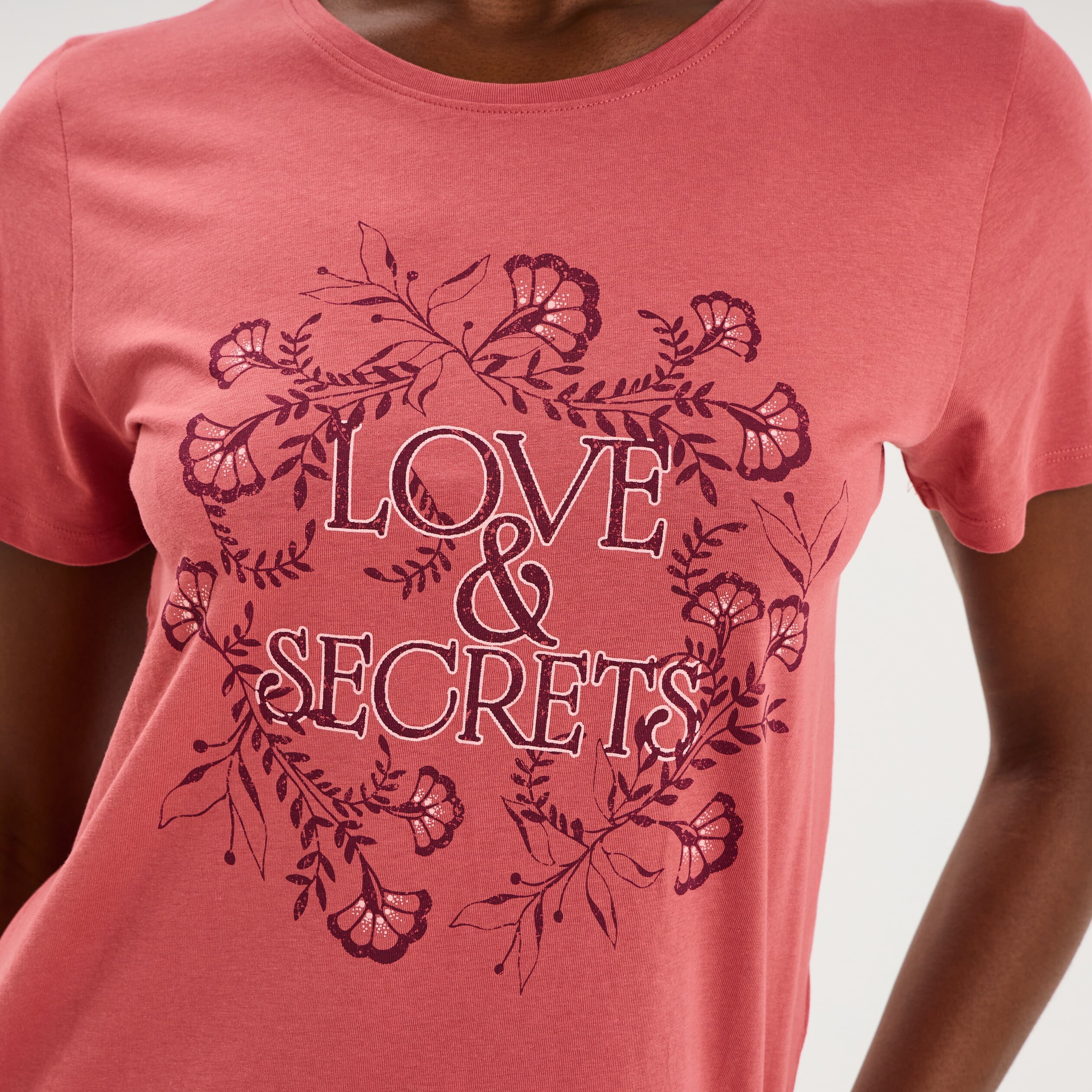 T-shirt ajust&eacute; manches courtes coton vieux rose femme