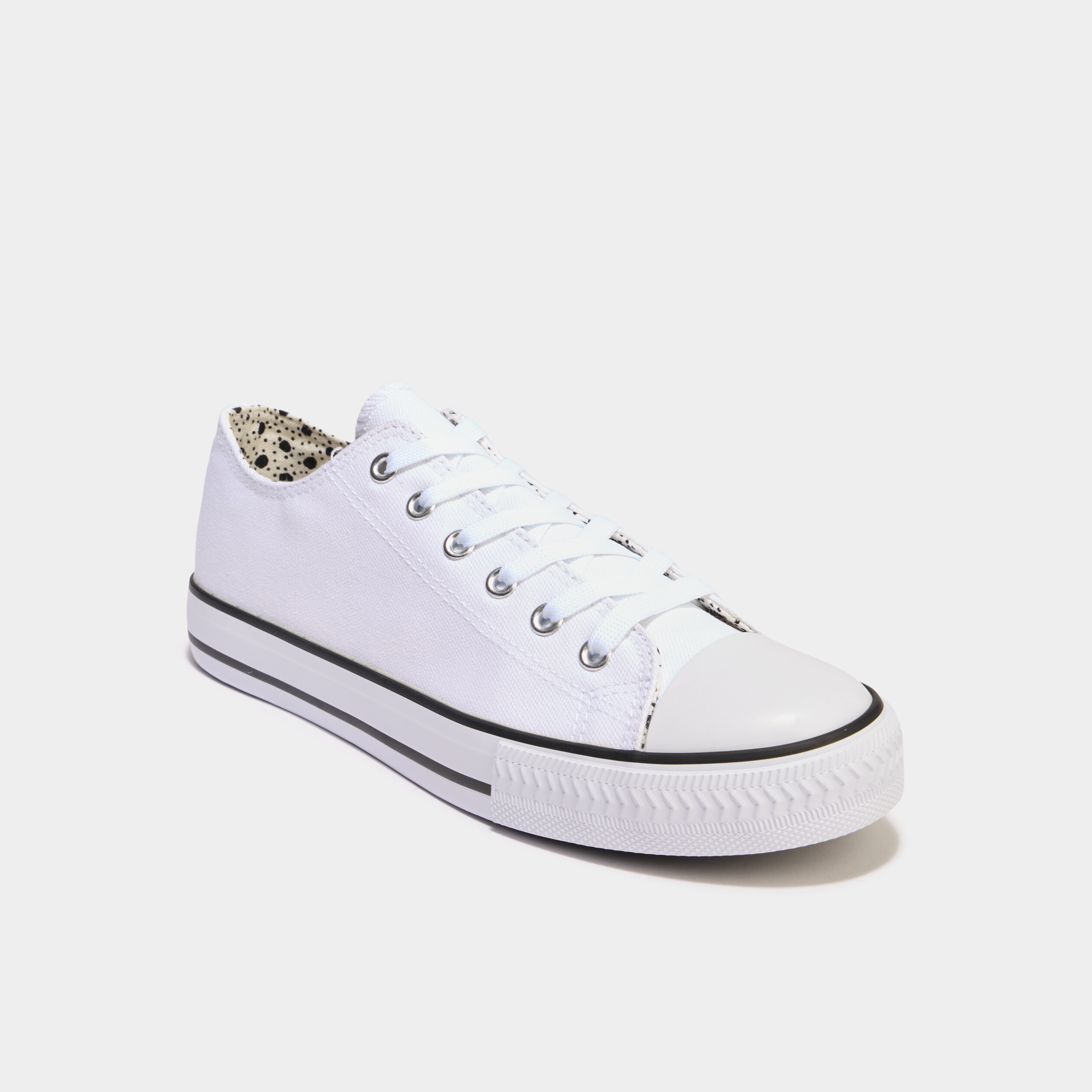 tennis basses en toile a lacets blanc femme Tennis basses en toile à lacets blanc femme
