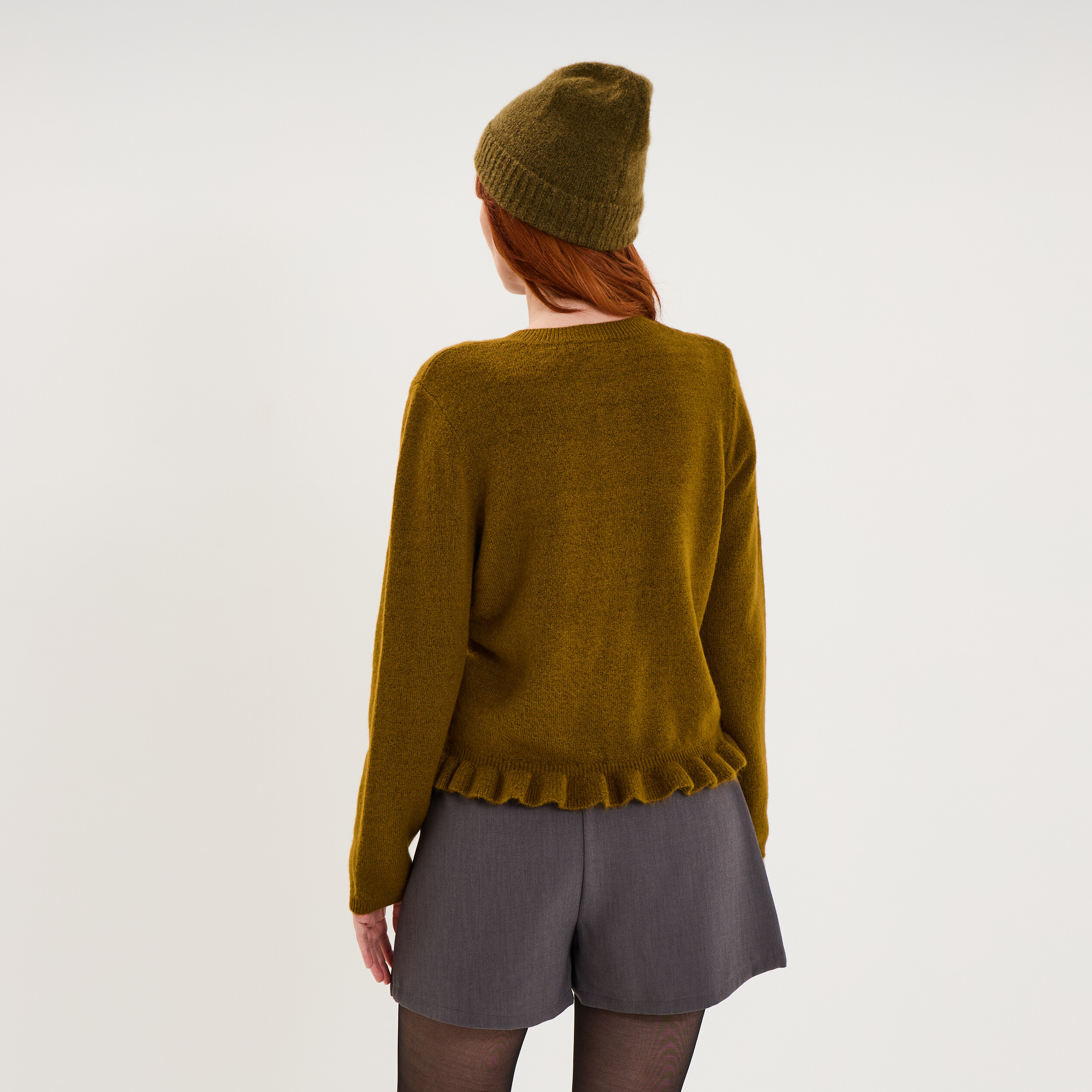 Gilet col rond &agrave; volants boutonn&eacute; vert olive femme