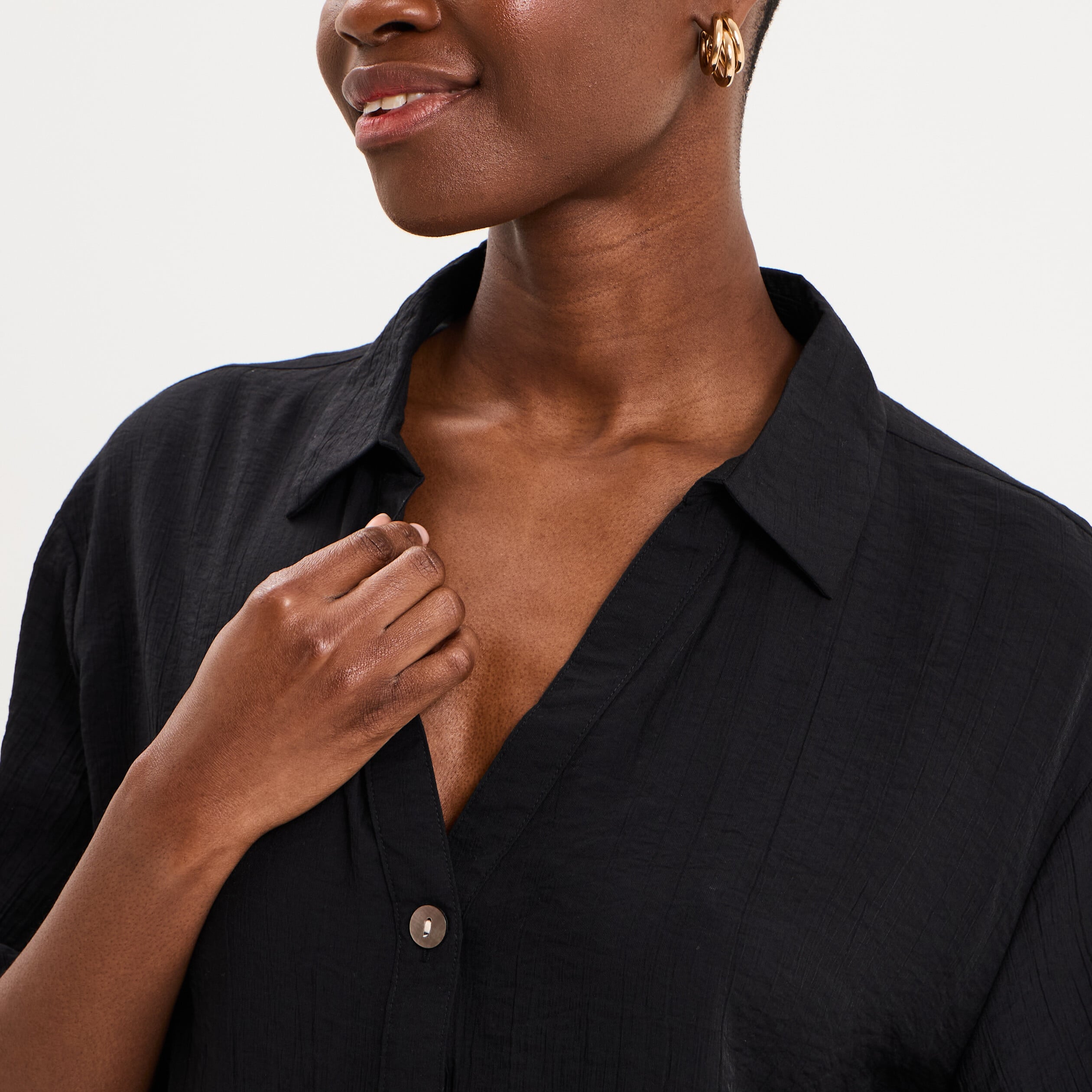Chemise dos smock&eacute; manches courtes noir femme