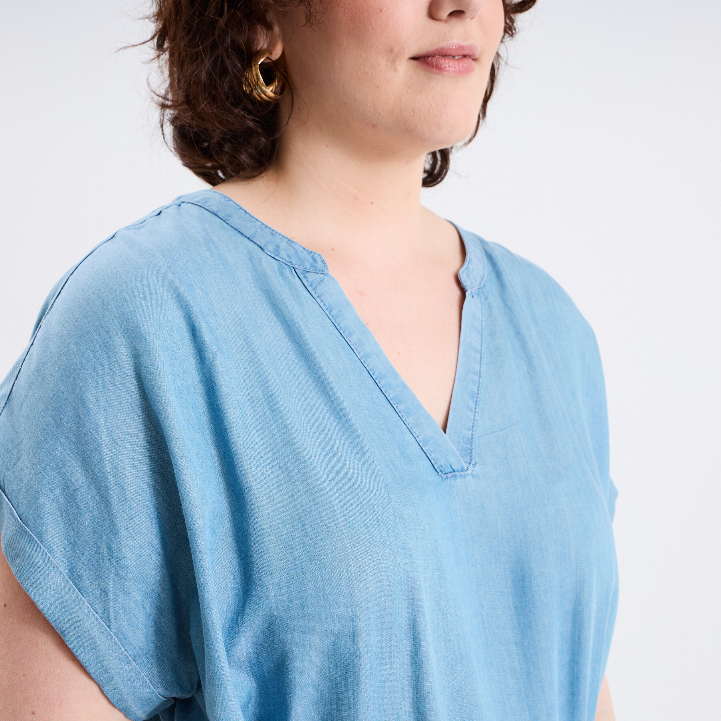 robe ceinturee manches courtes bleu clair femmegt Robe ceinturée manches courtes bleu clair femme grande taille