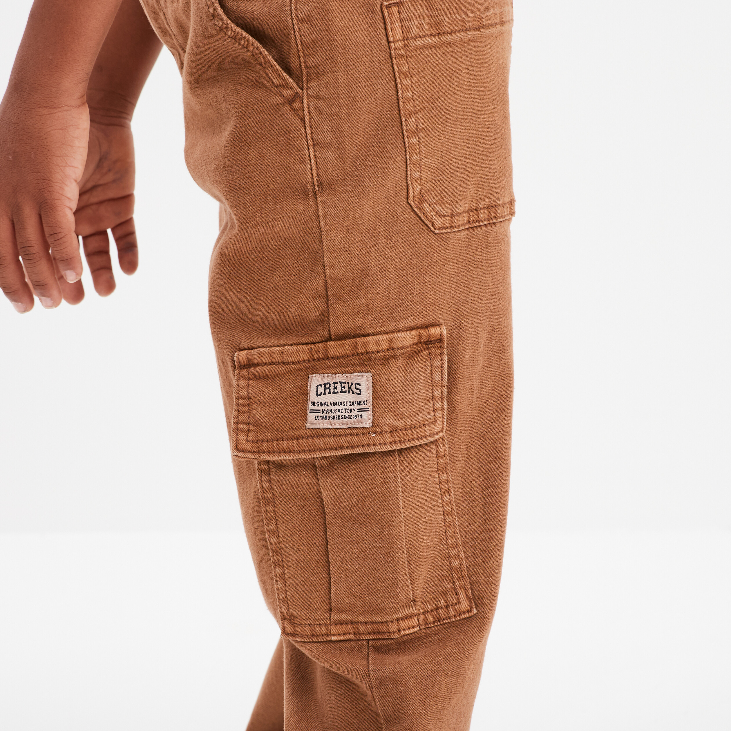 pantalon cargo coton creeks marron garcon Pantalon cargo coton Creeks marron garçon