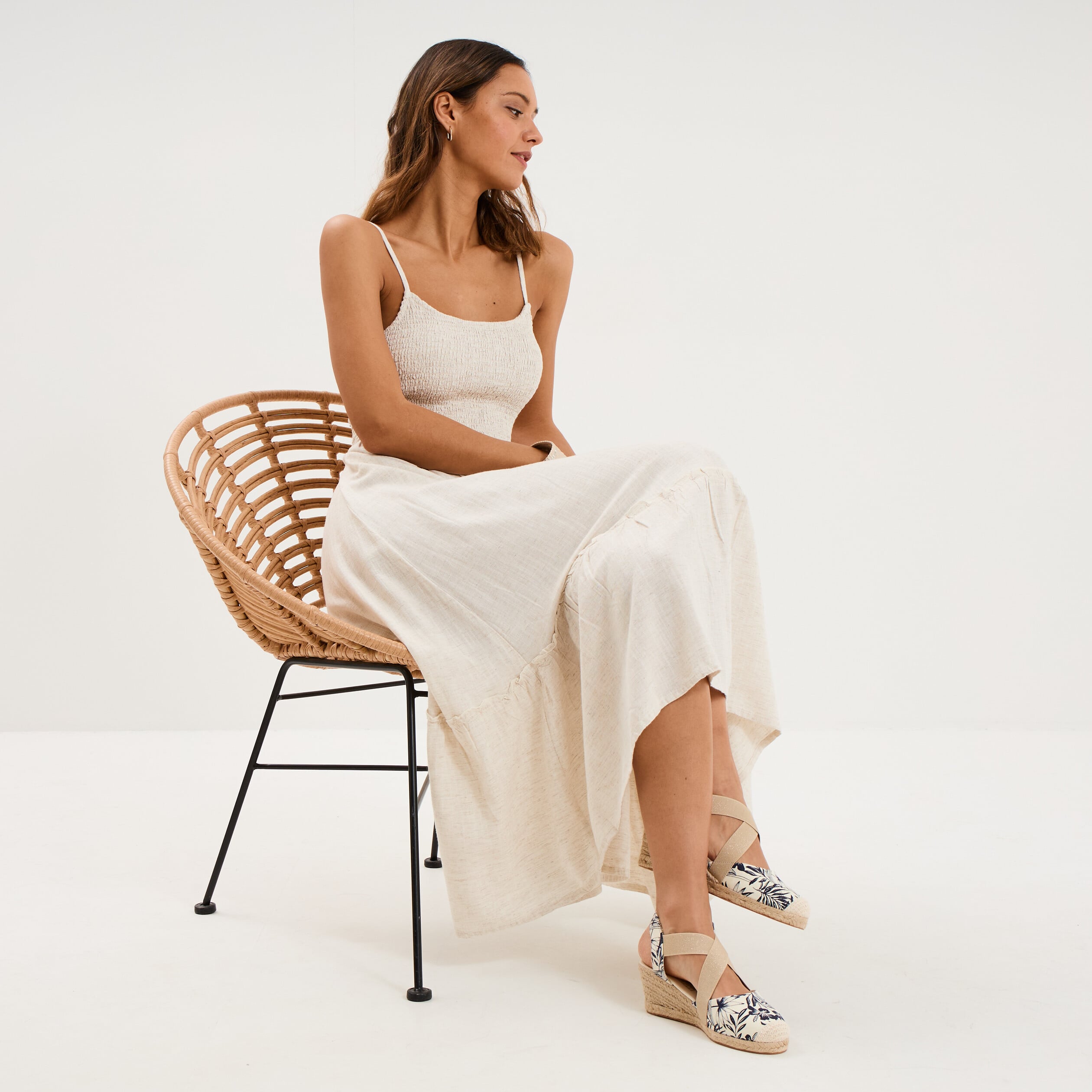 Robe longue buste smock&eacute; lin m&eacute;lang&eacute; beige femme