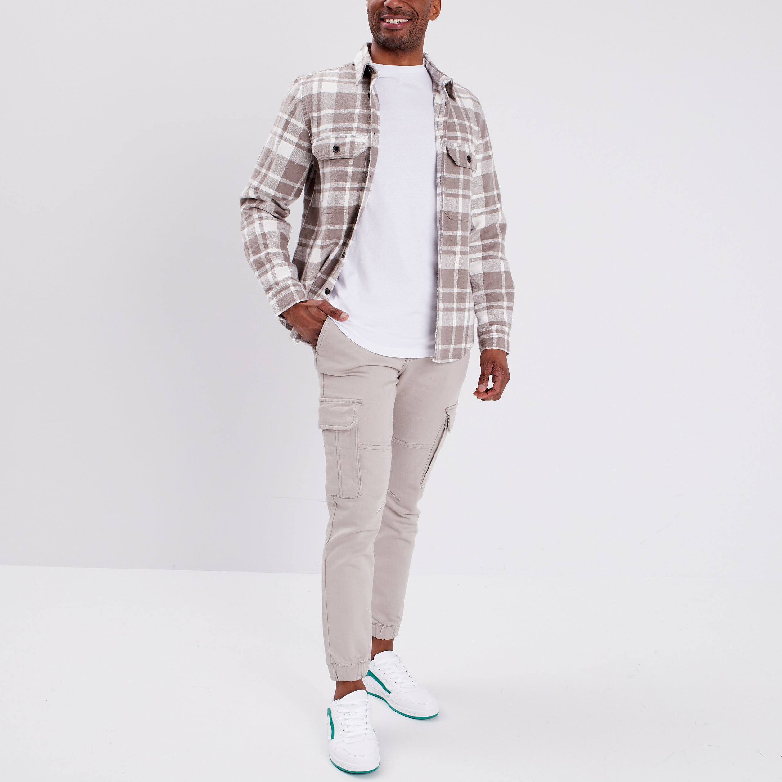 Pantalon cargo slim stretch sable homme