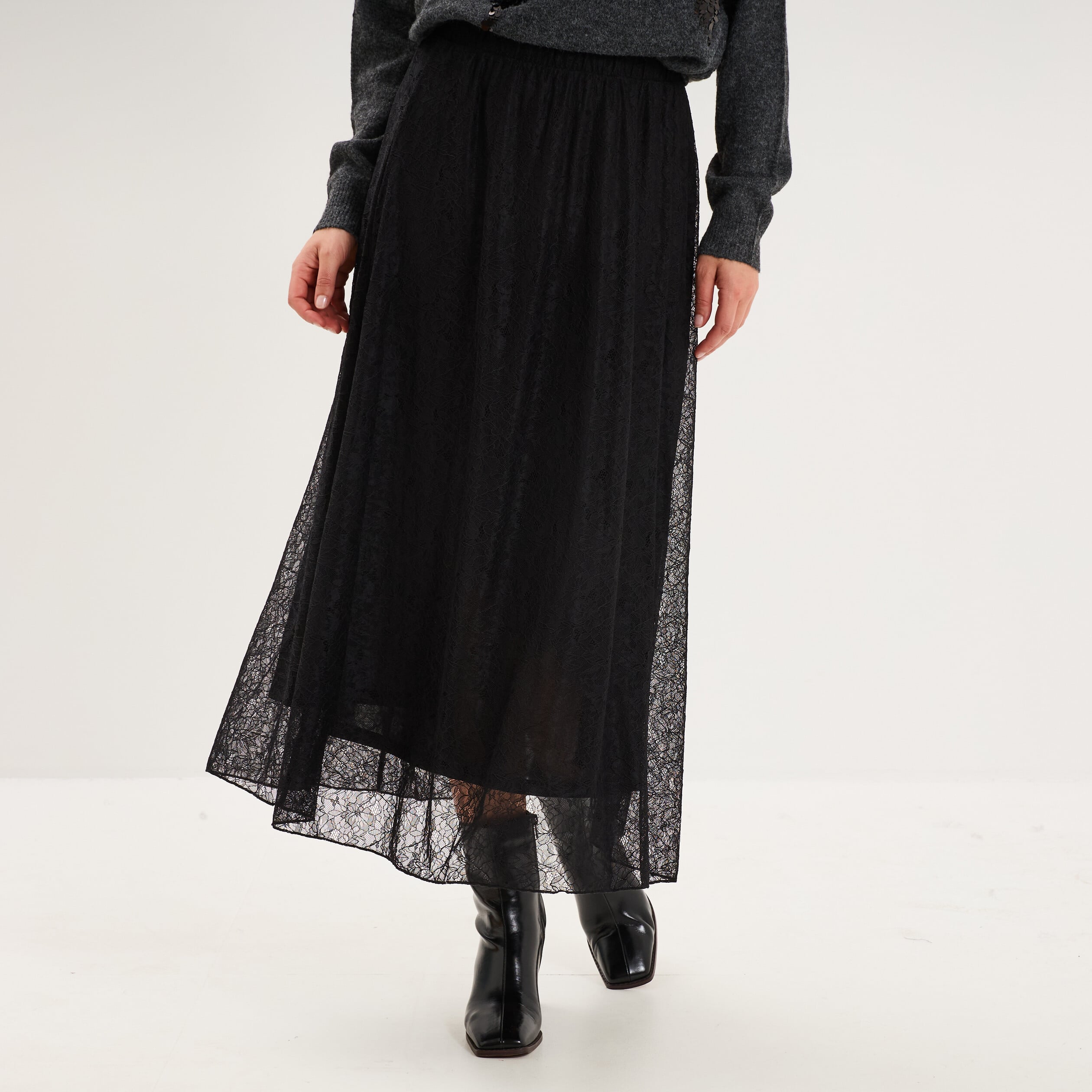 Jupe longue dentelle &eacute;vas&eacute;e noir femme