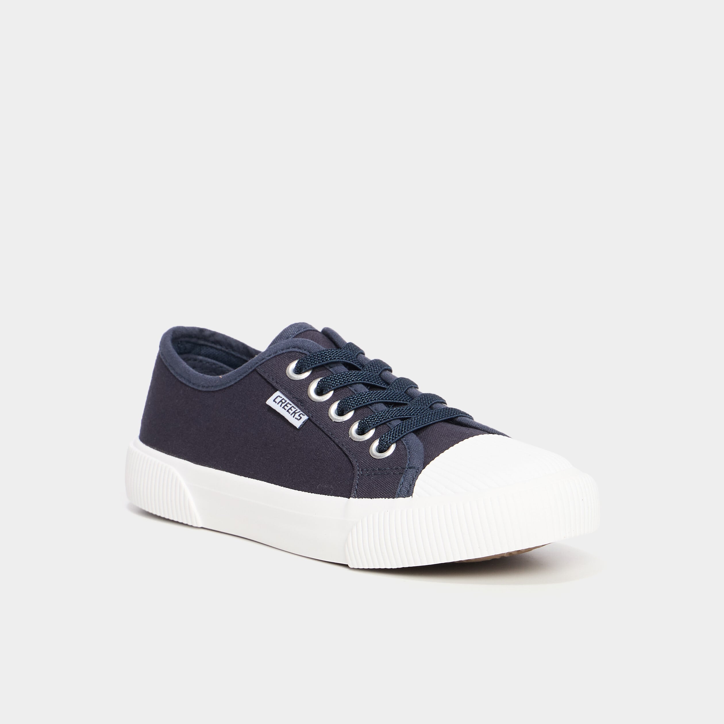 Tennis basses en toile bleu marine gar&ccedil;on