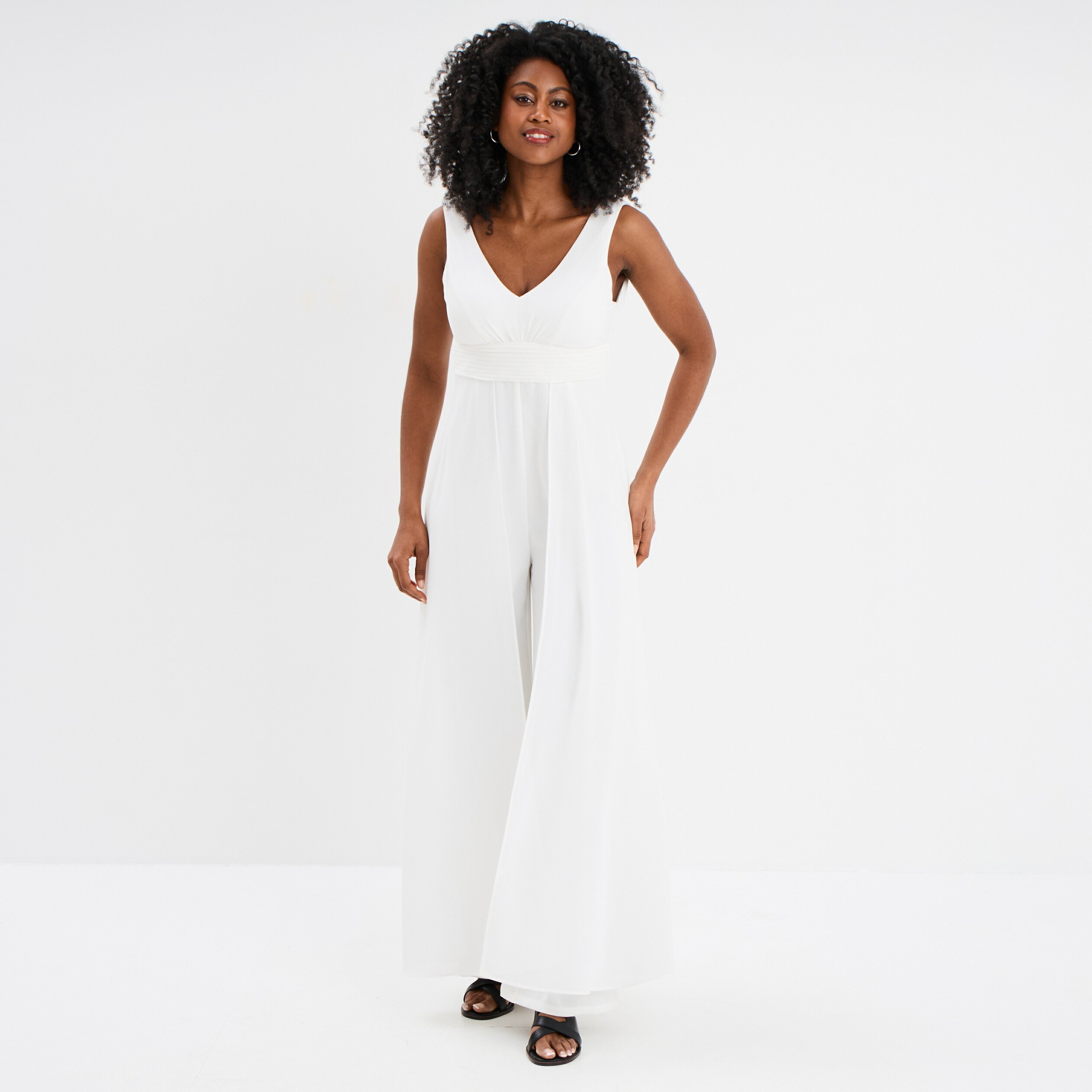 Combinaison pantalon avec voile jupe blanc femme