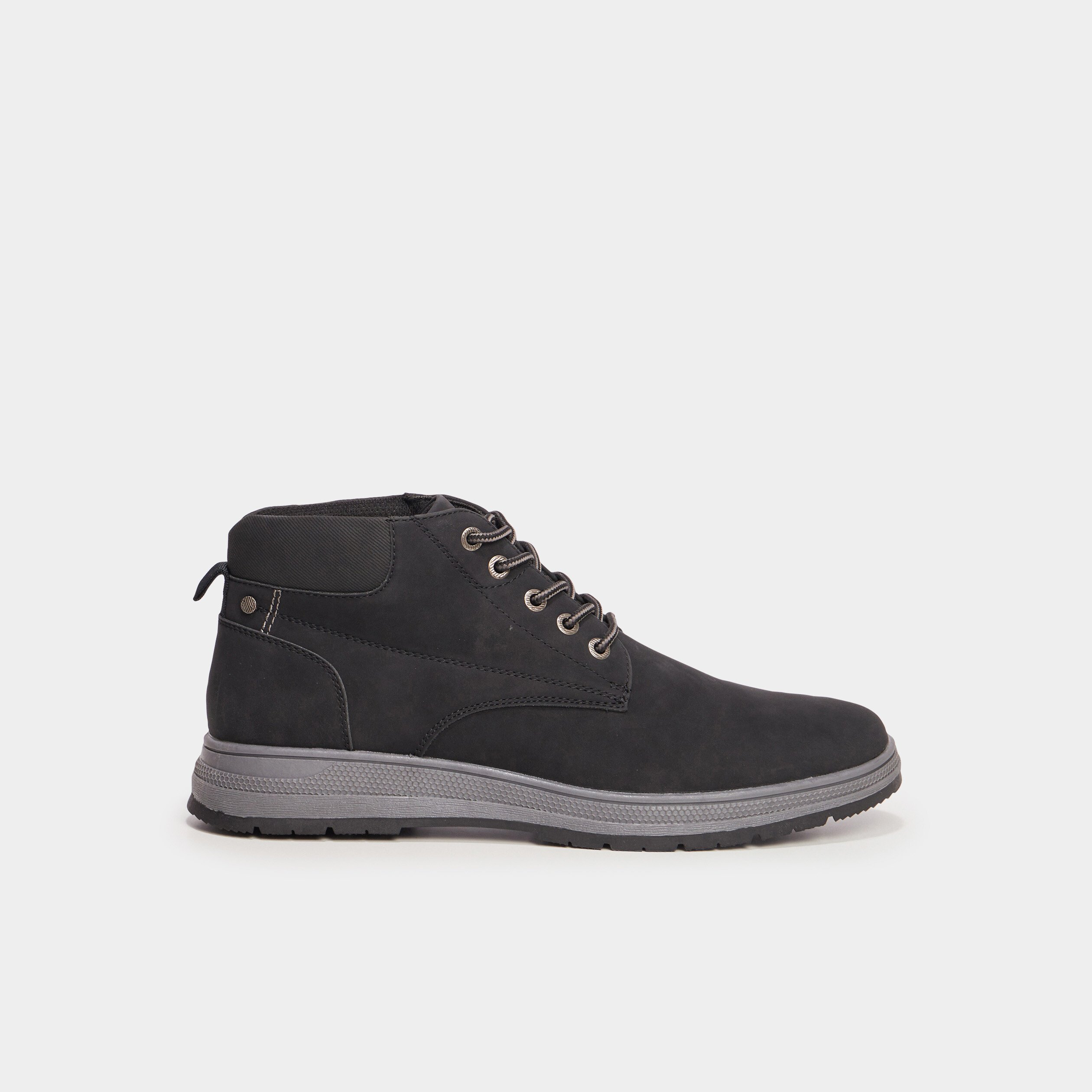 baskets montantes a lacets noir homme Baskets montantes à lacets noir homme