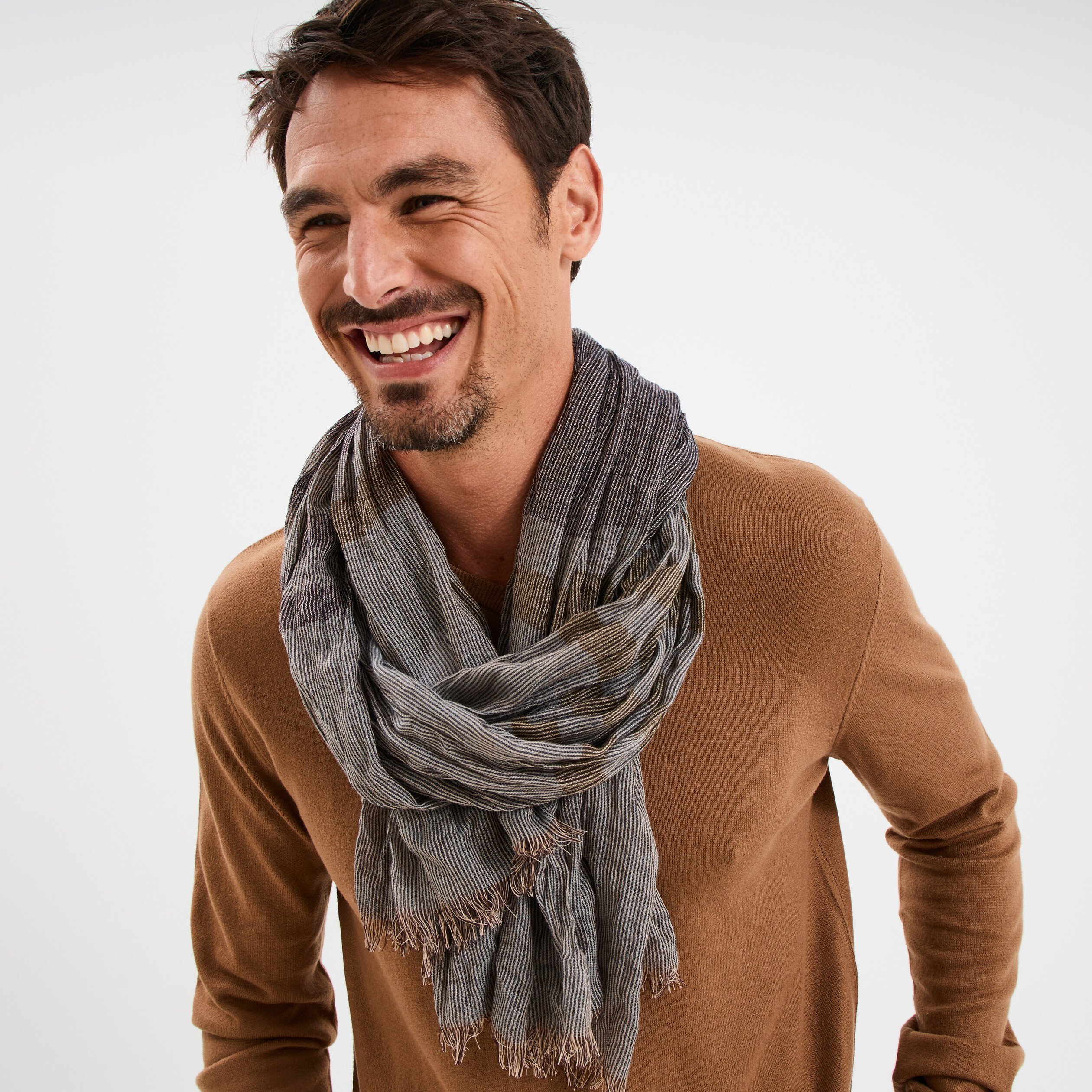 foulard a franges multicolore homme Foulard à franges multicolore homme