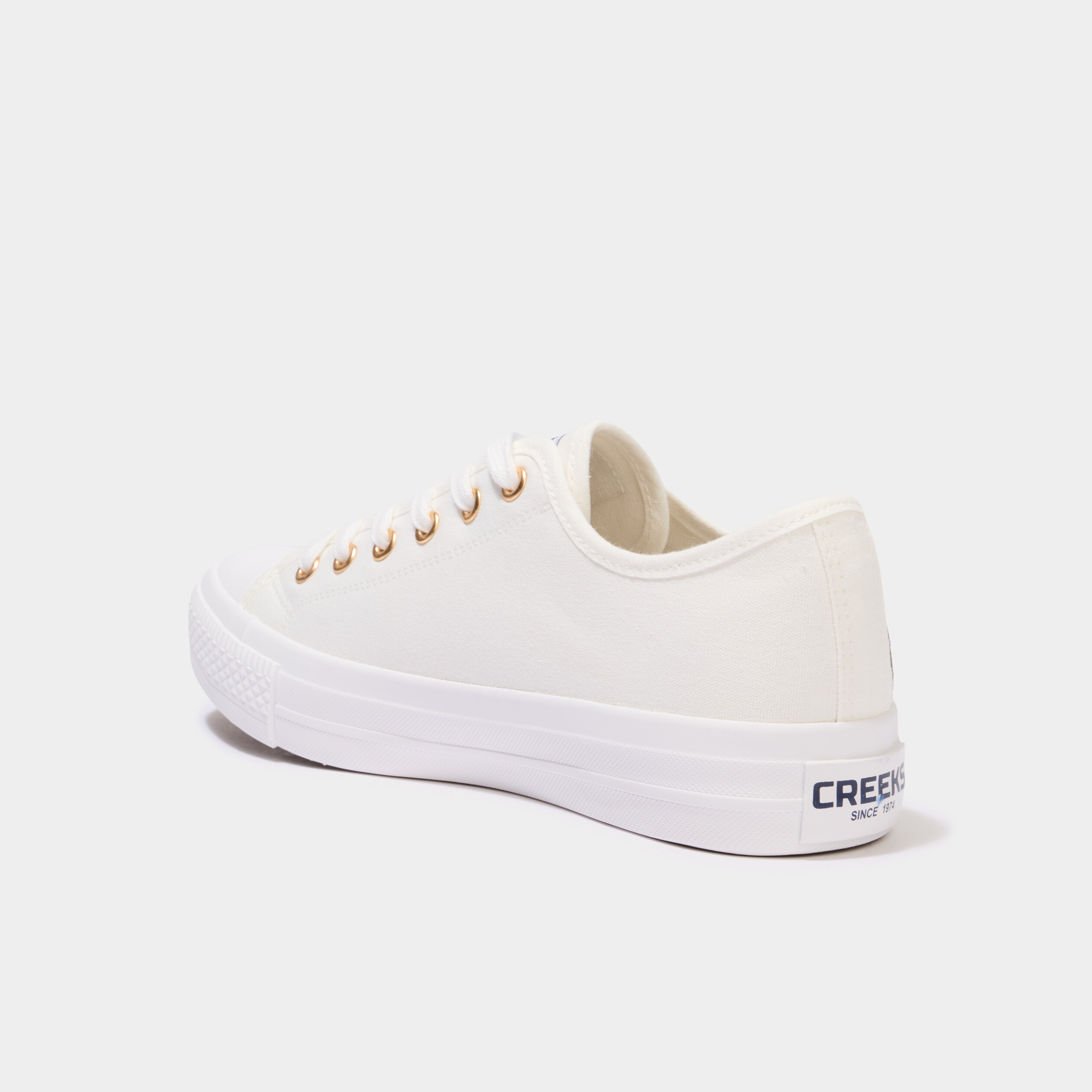 Tennis basses en toile brod&eacute;es blanc femme