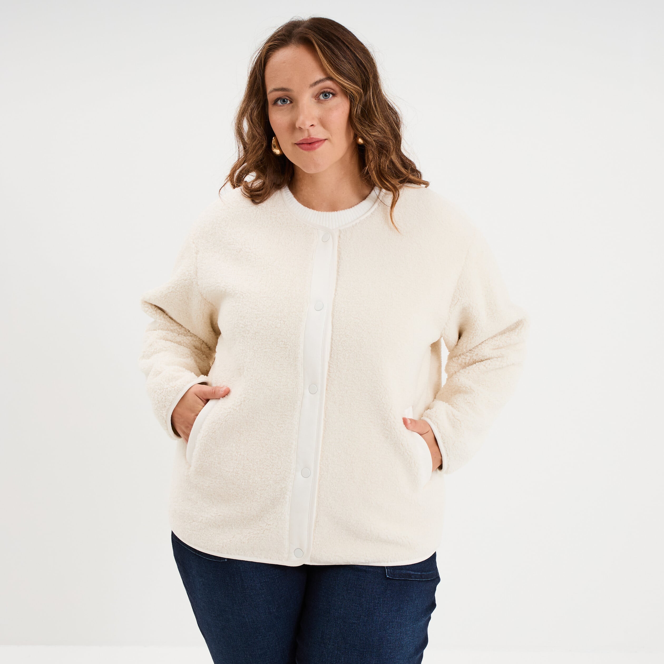 Veste effet polaire boutonn&eacute;e ecru femme grande taille