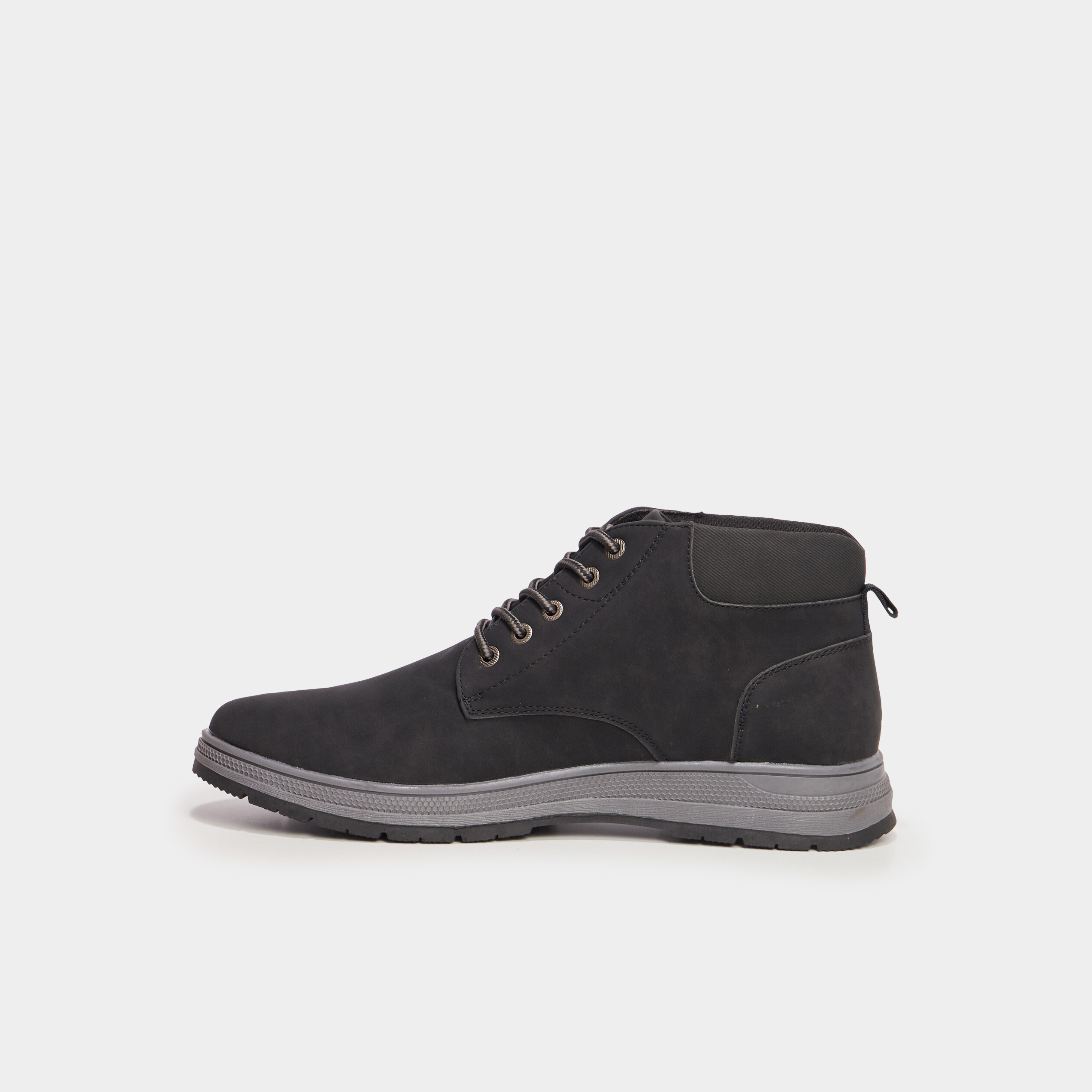 baskets montantes a lacets noir homme Baskets montantes à lacets noir homme