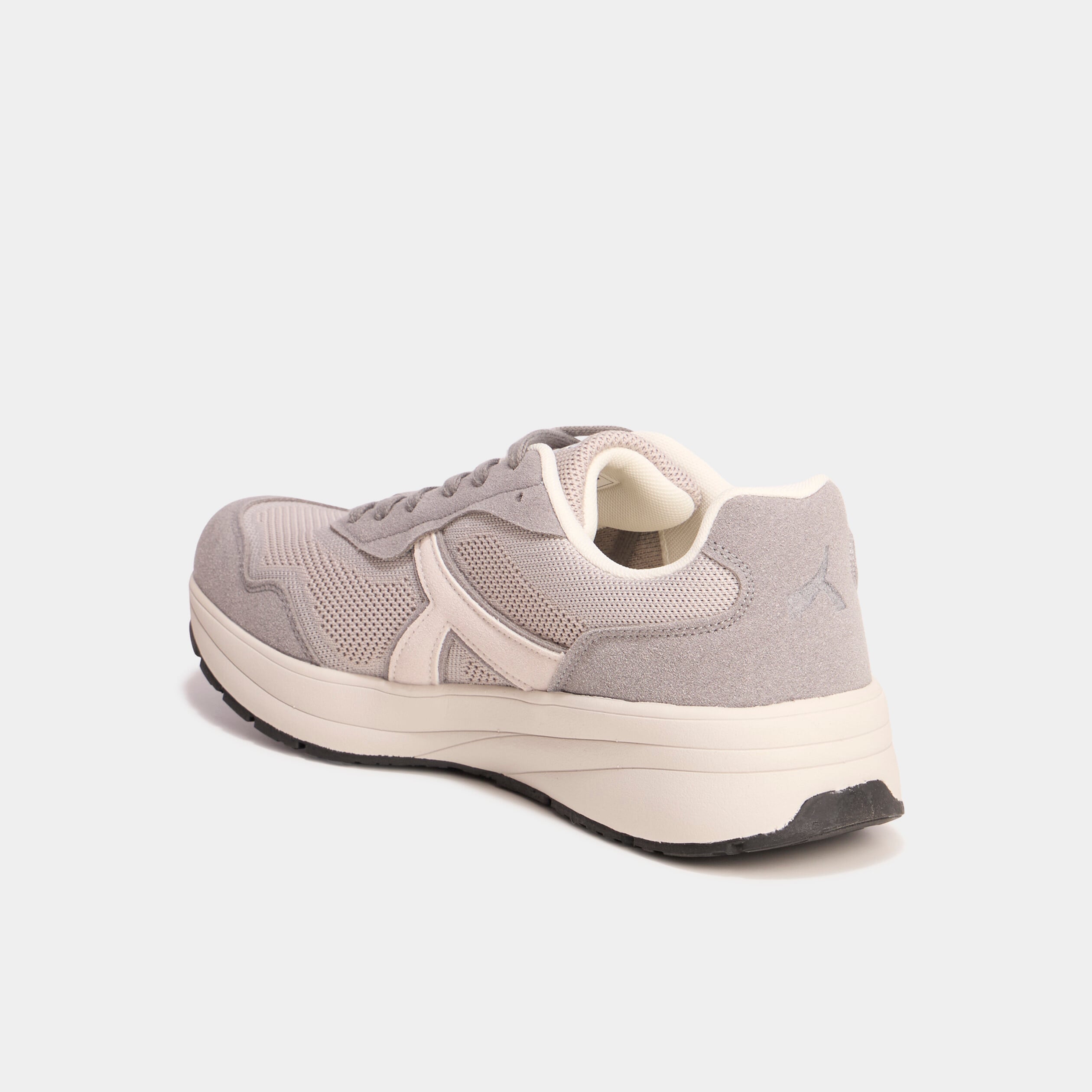 Baskets running de sport &agrave; lacets gris homme