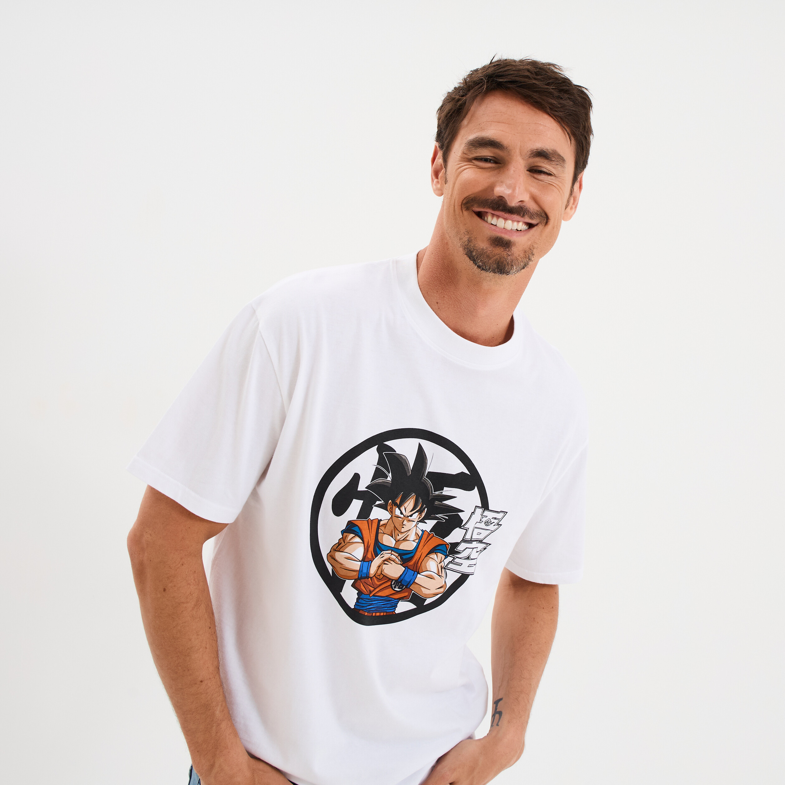 t shirt manches courtes dragon ball z blanc homme T-shirt manches courtes Dragon Ball Z blanc homme