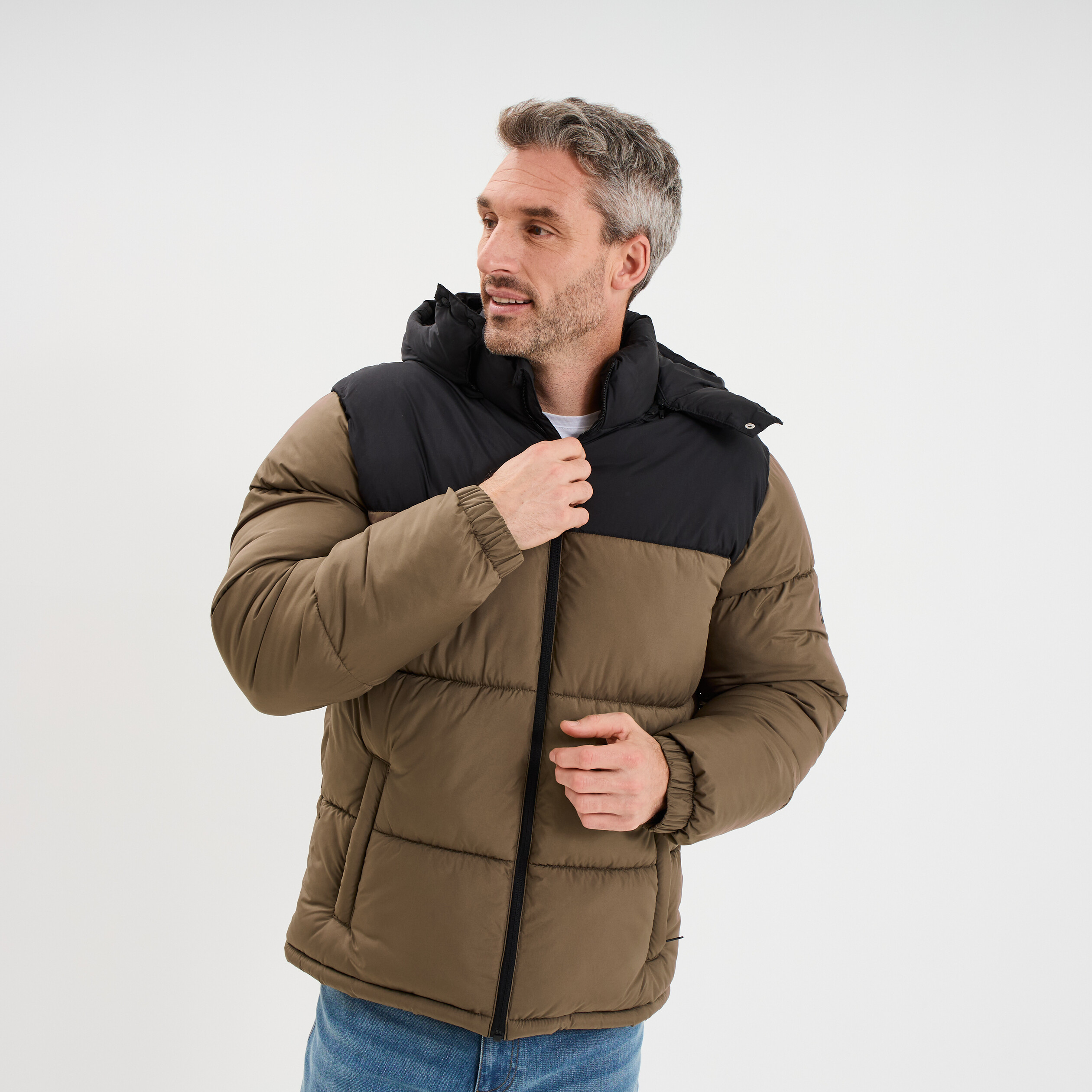 Doudoune d&eacute;perlante &agrave; capuche amovible taupe homme