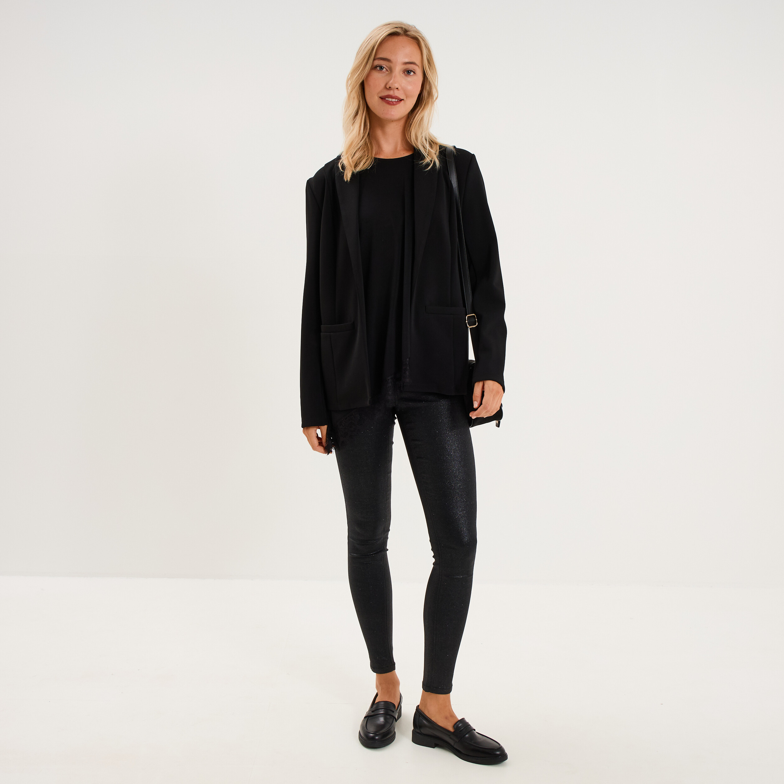 Pantalon slim enduit &agrave; taille haute noir femme