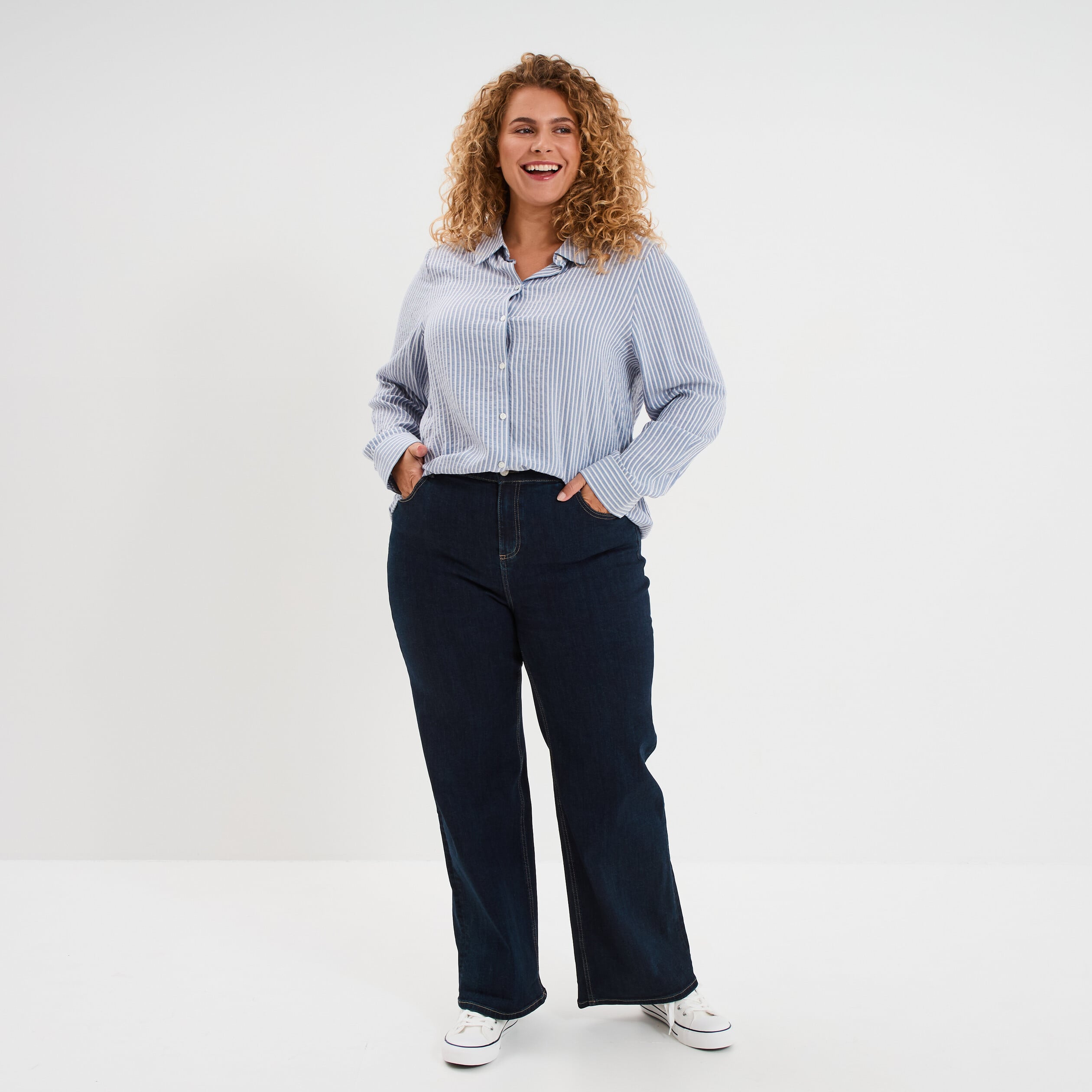 Jean taille haute wide leg cropped denim brut femme grande taille