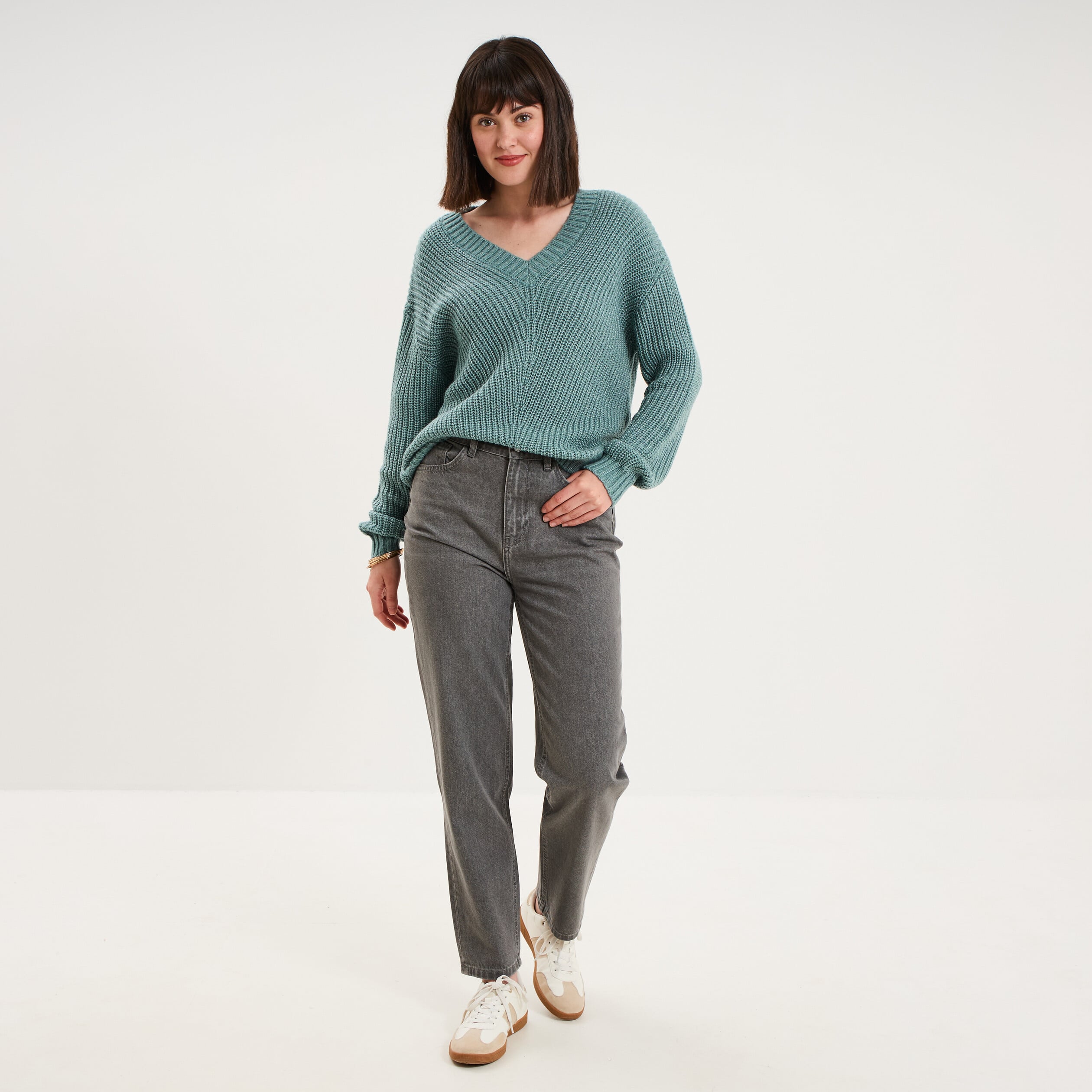 Pull col en V bleu canard femme