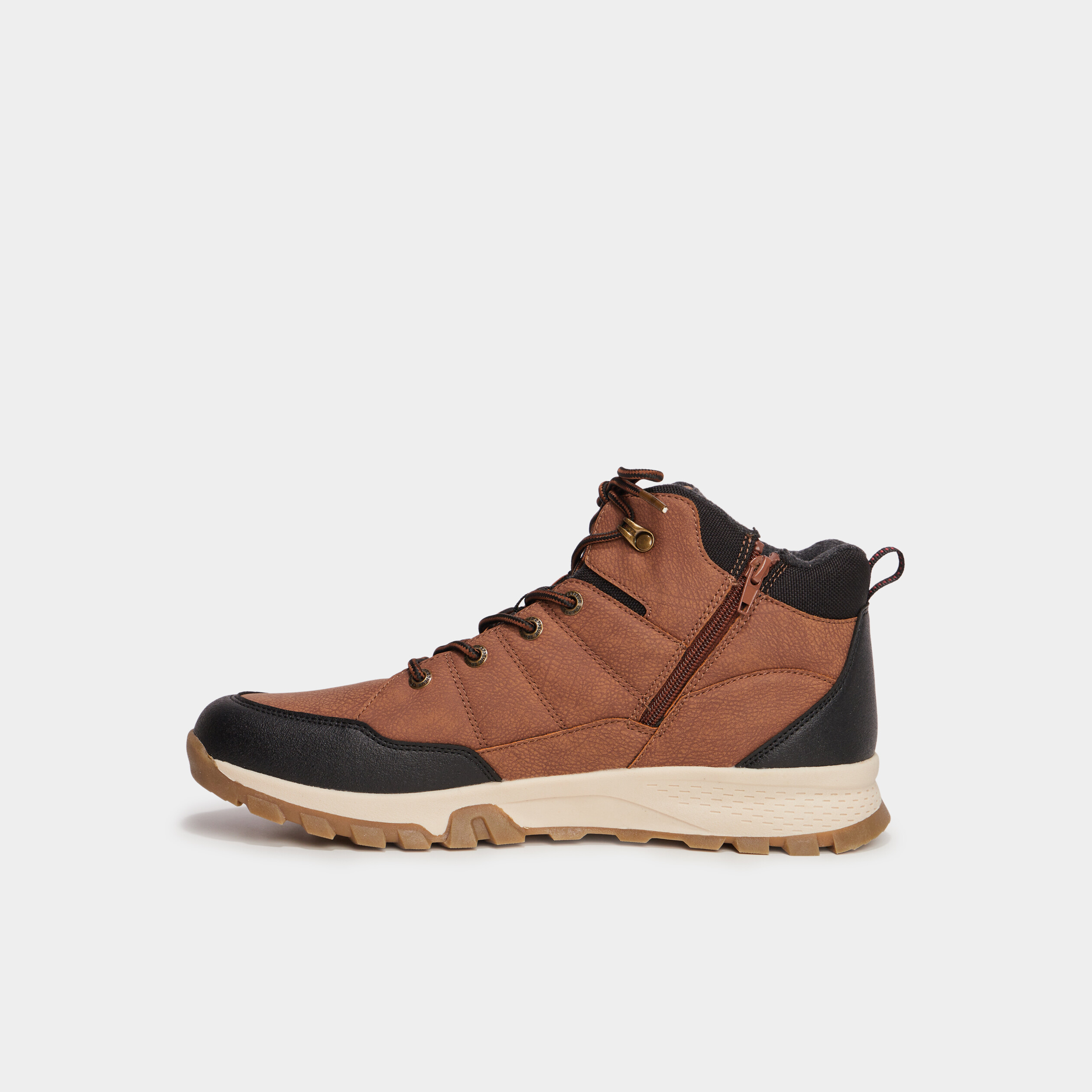 boots crantees a lacets marron homme Boots crantées à lacets marron homme