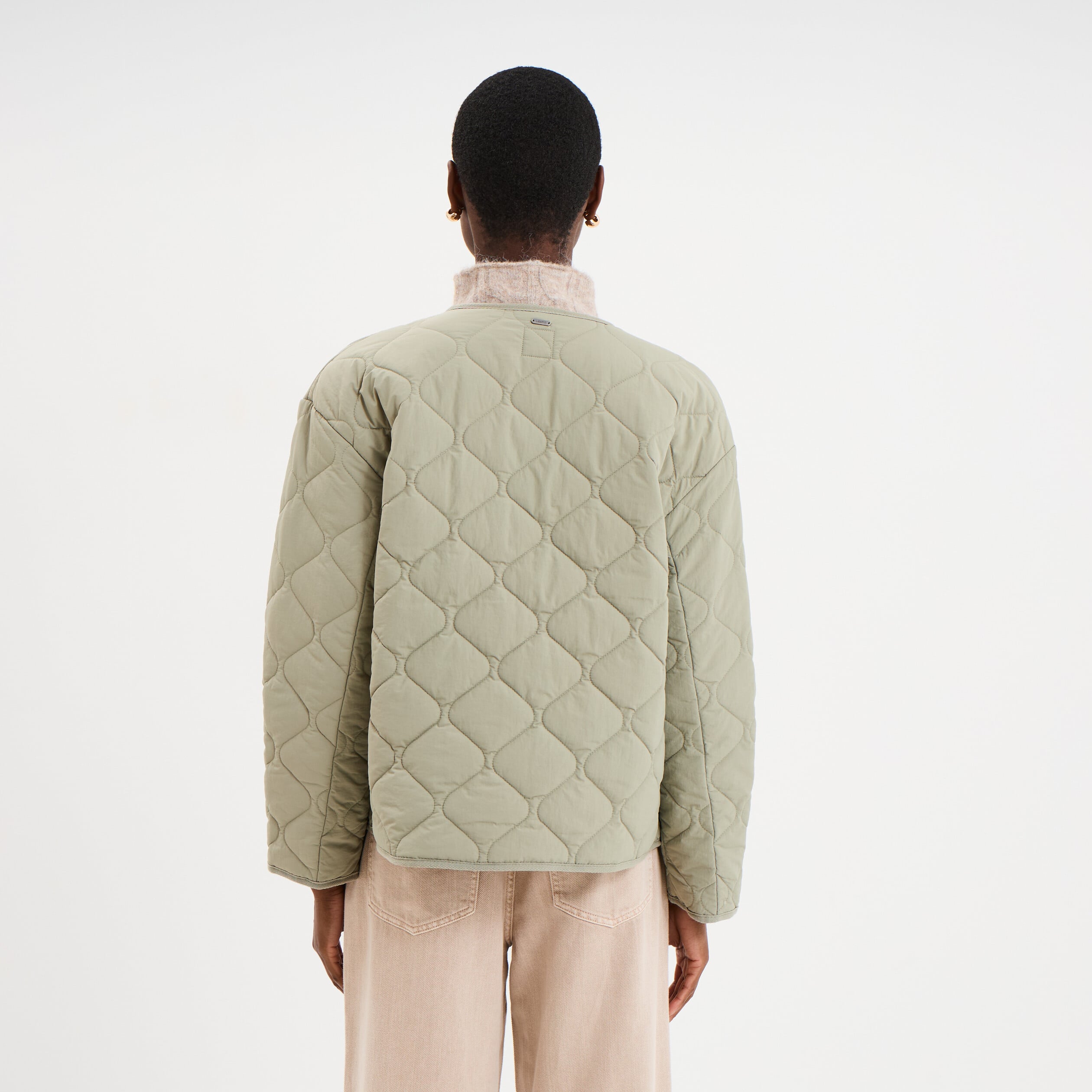 Veste matelass&eacute;e boutonn&eacute;e col rond vert kaki femme