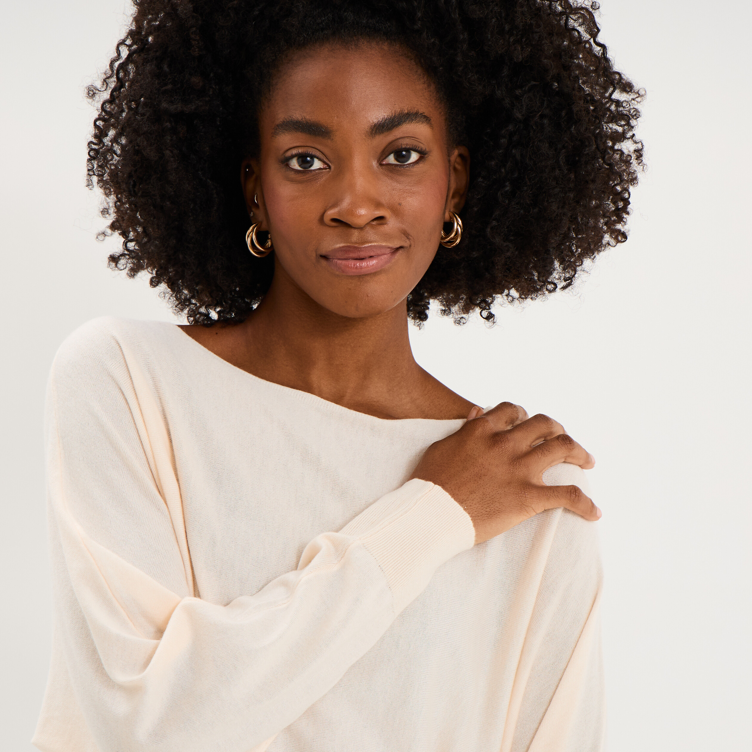 Pull encolure bateau manches longues beige femme