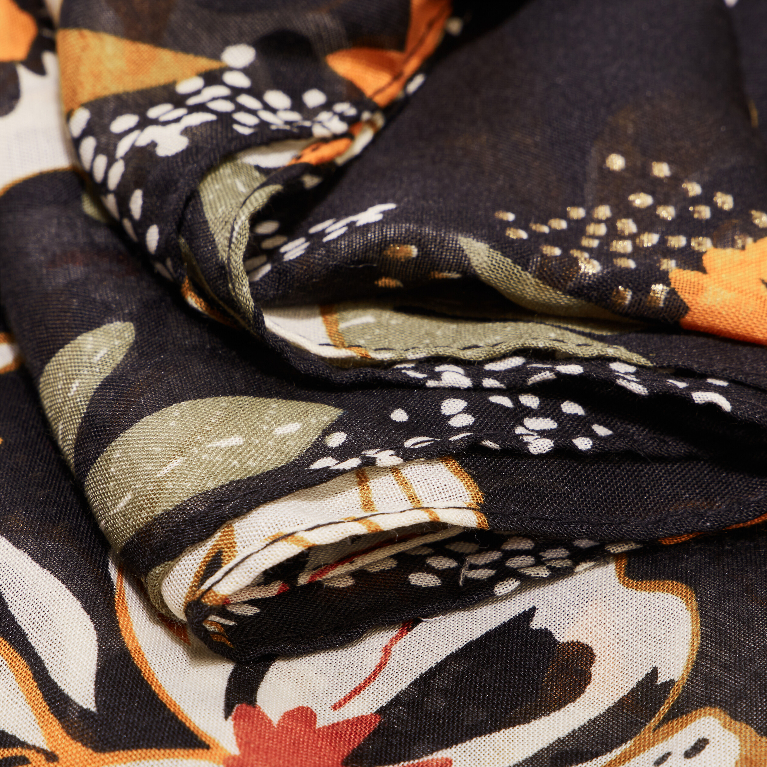 foulard noir femme Foulard noir femme