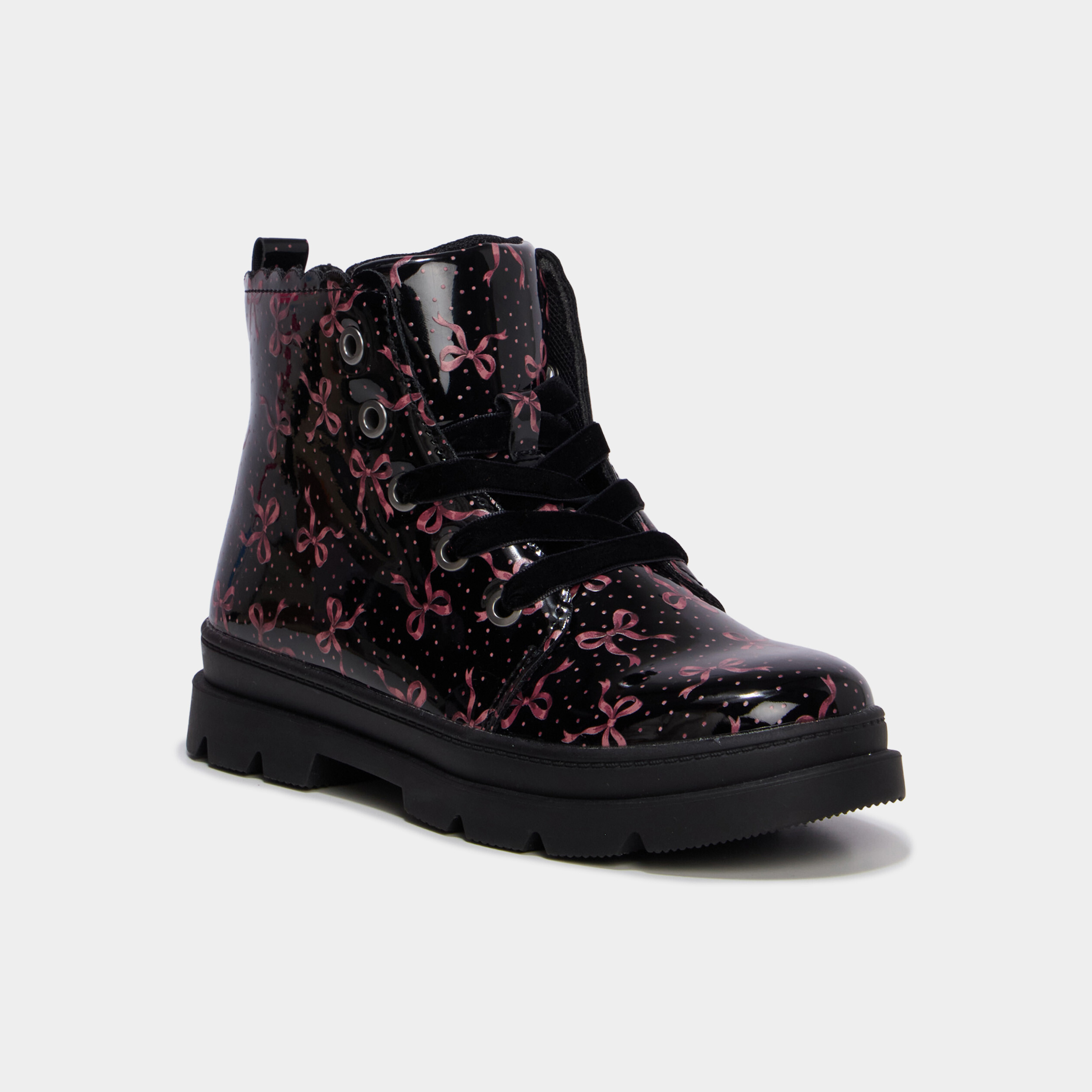 Boots vernies crant&eacute;es noir fille