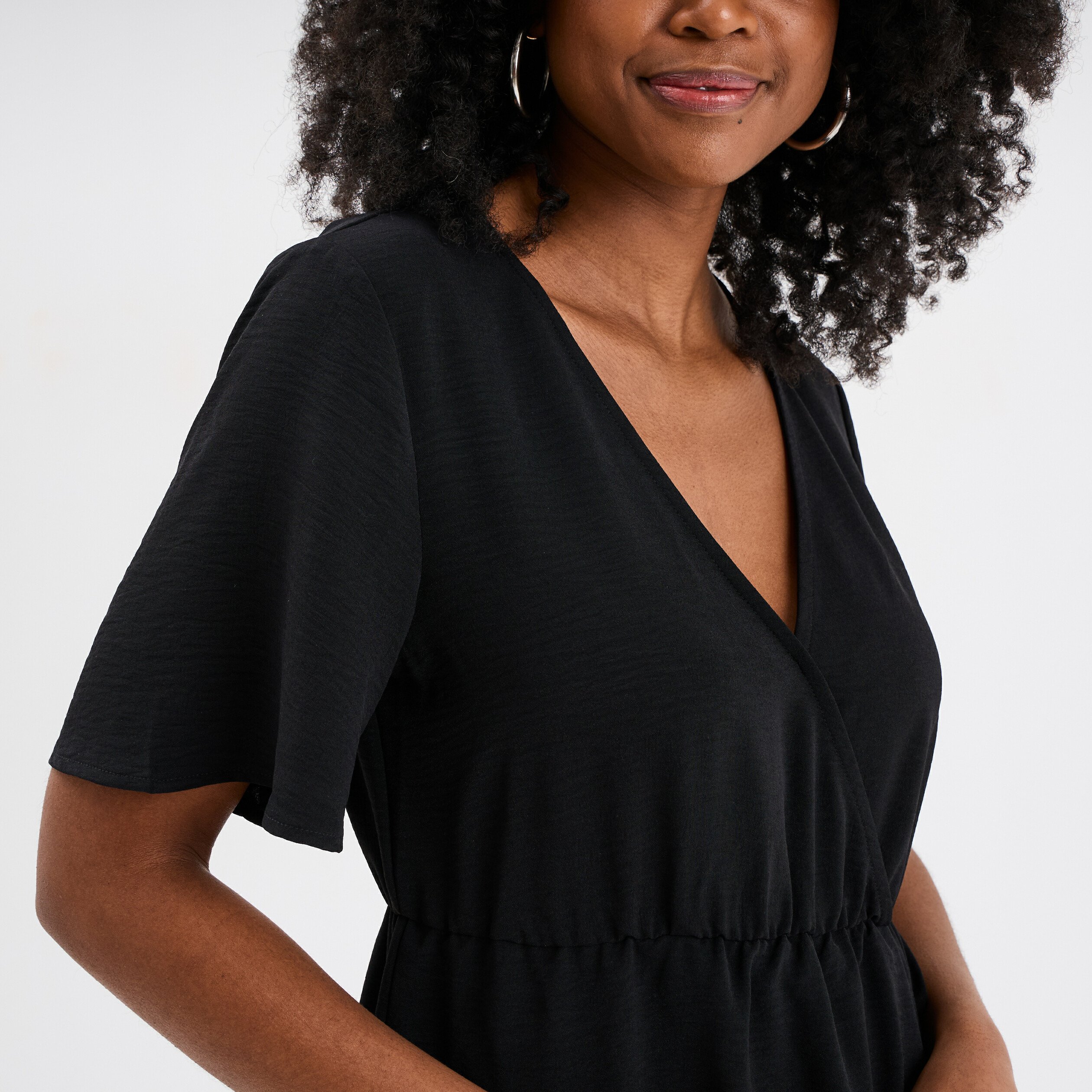 robe courte effet portefeuille fluide noir femme Robe courte effet portefeuille fluide noir femme