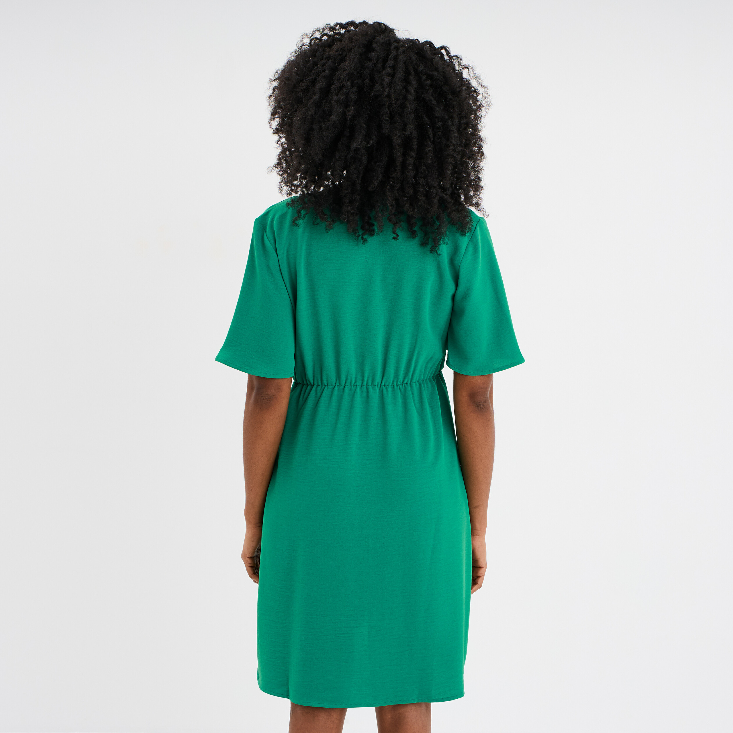 robe courte effet portefeuille fluide vert femme Robe courte effet portefeuille fluide vert femme
