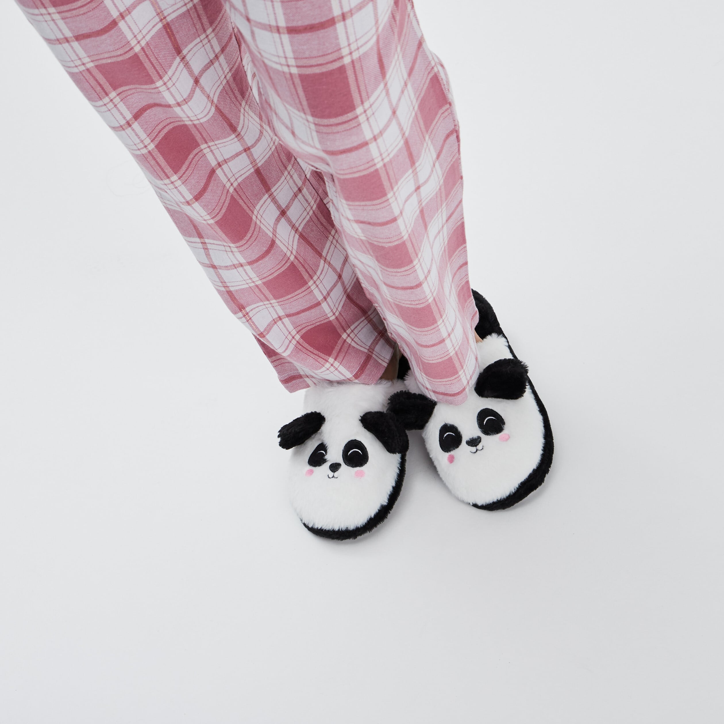 Chaussons mules fantaisie noir femme