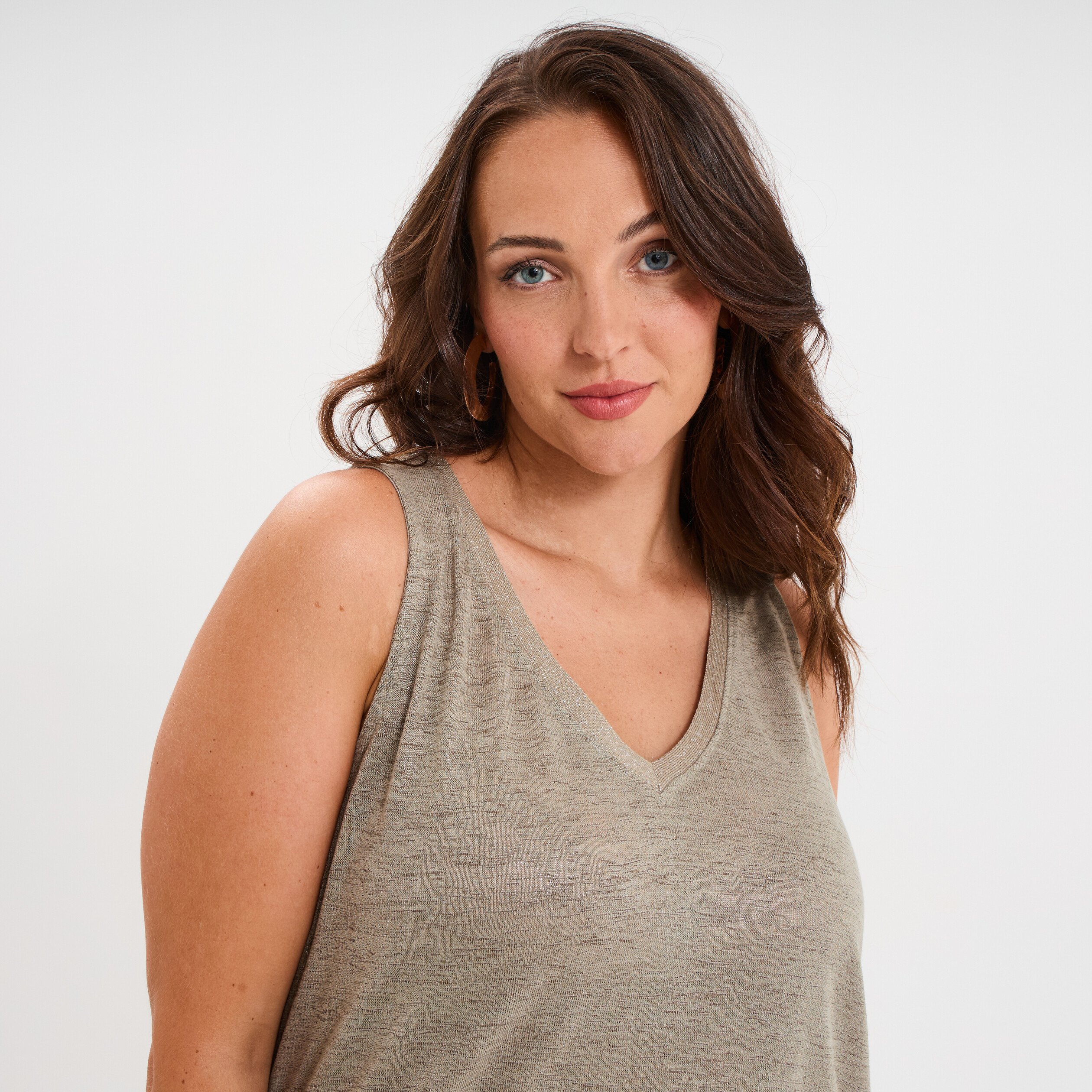 Débardeur droit col en V sans manches vert kaki femme grande taille